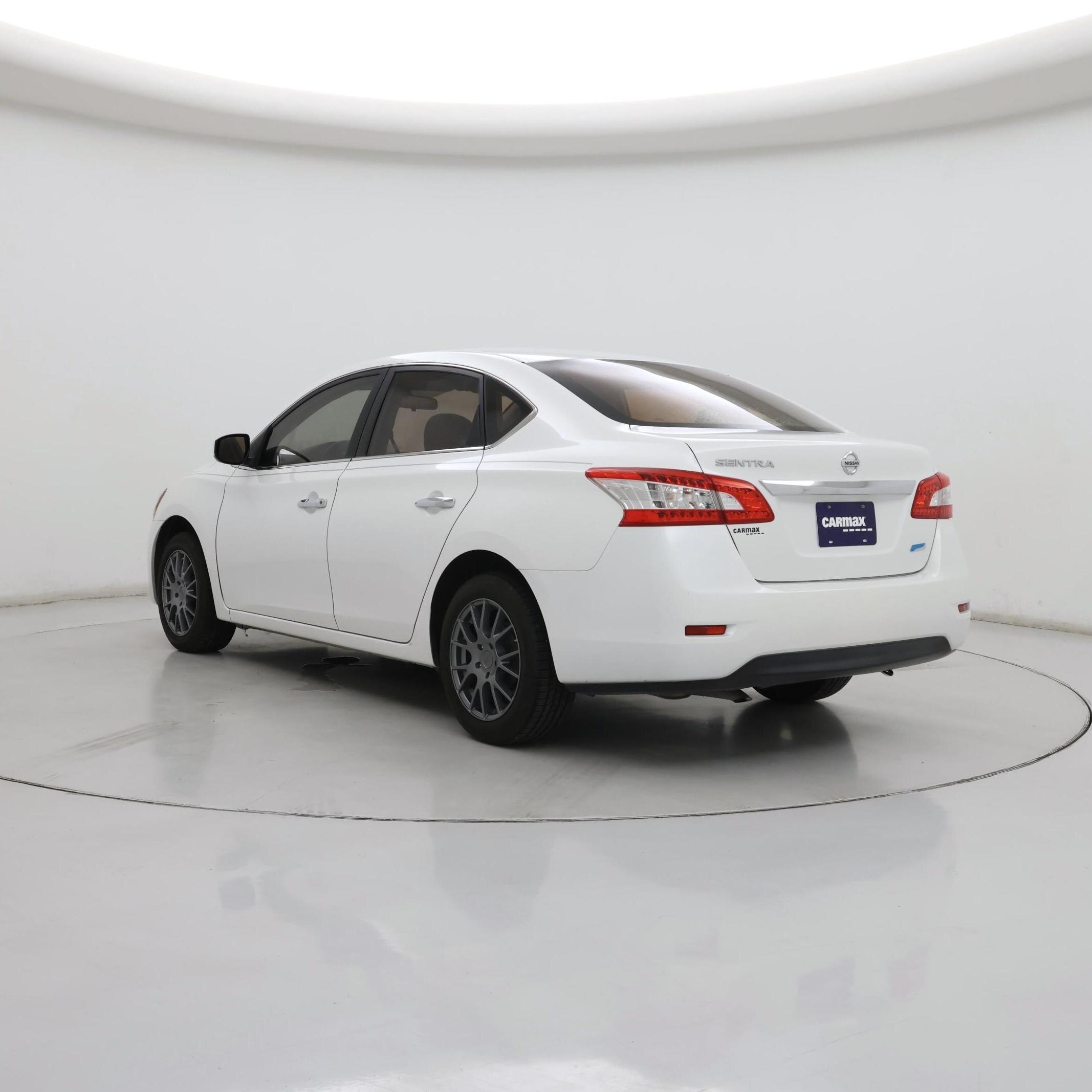 Thumbnail: 2014 Nissan Sentra - 2