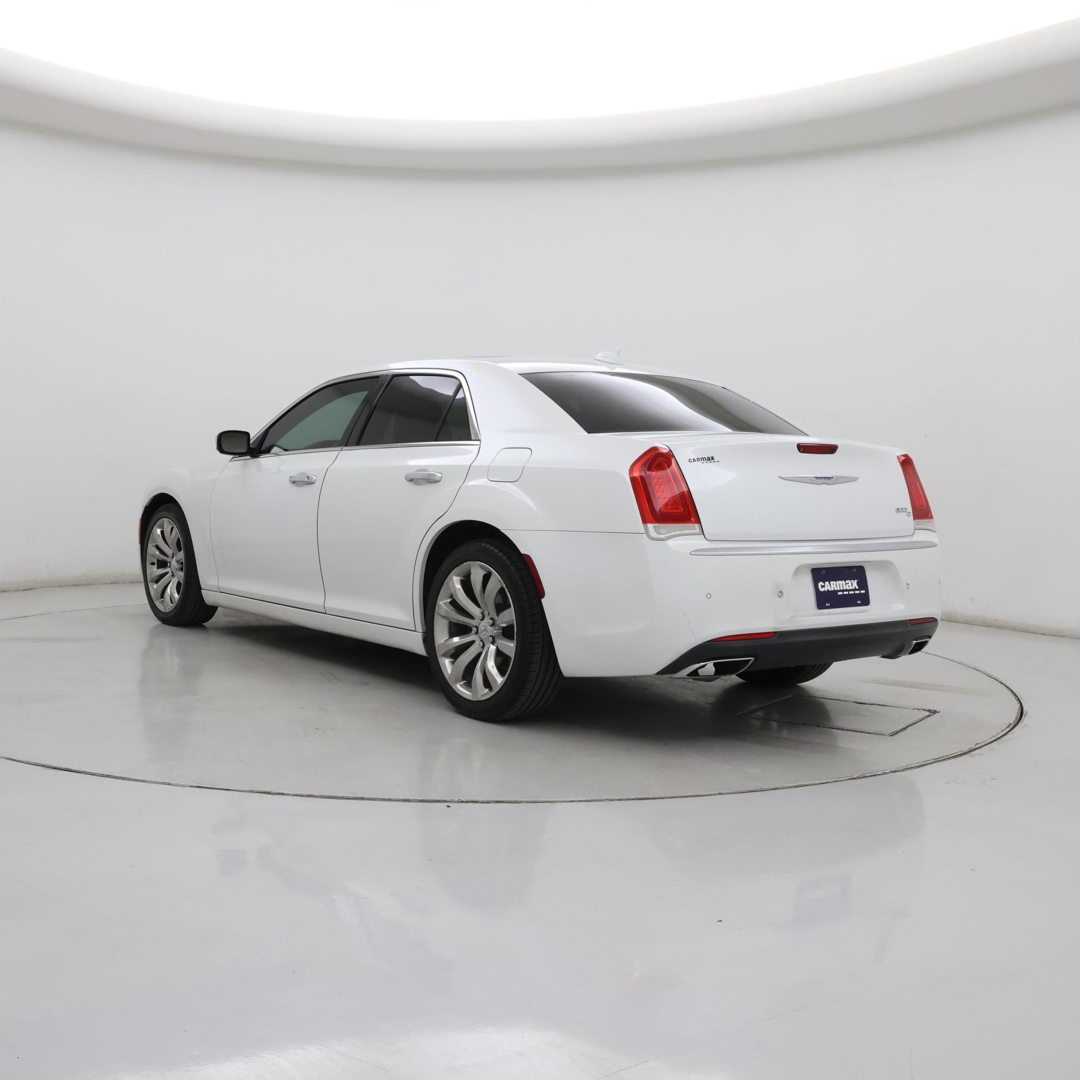 Thumbnail: 2015 Chrysler 300 - 2