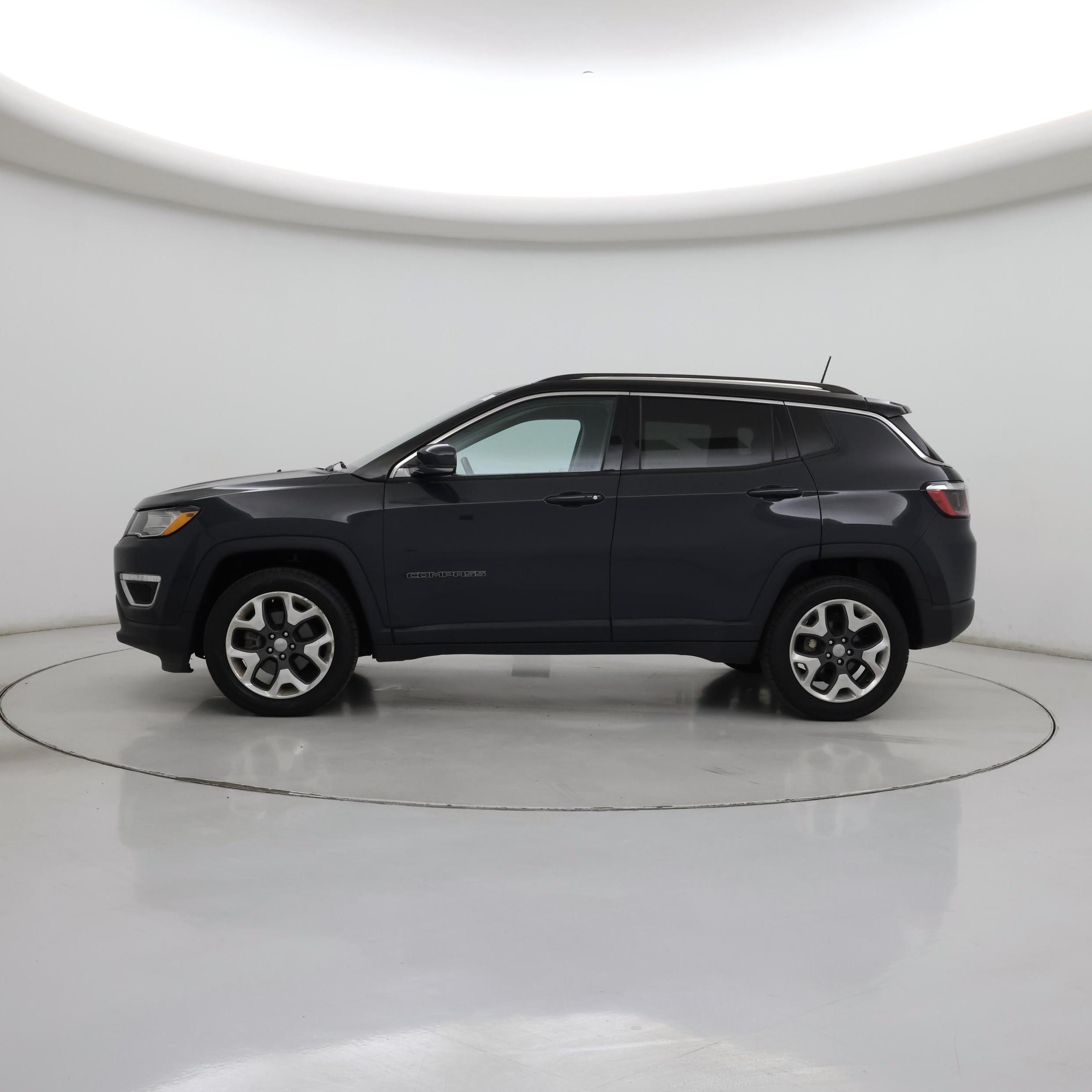 Thumbnail: 2018 Jeep Compass - 3