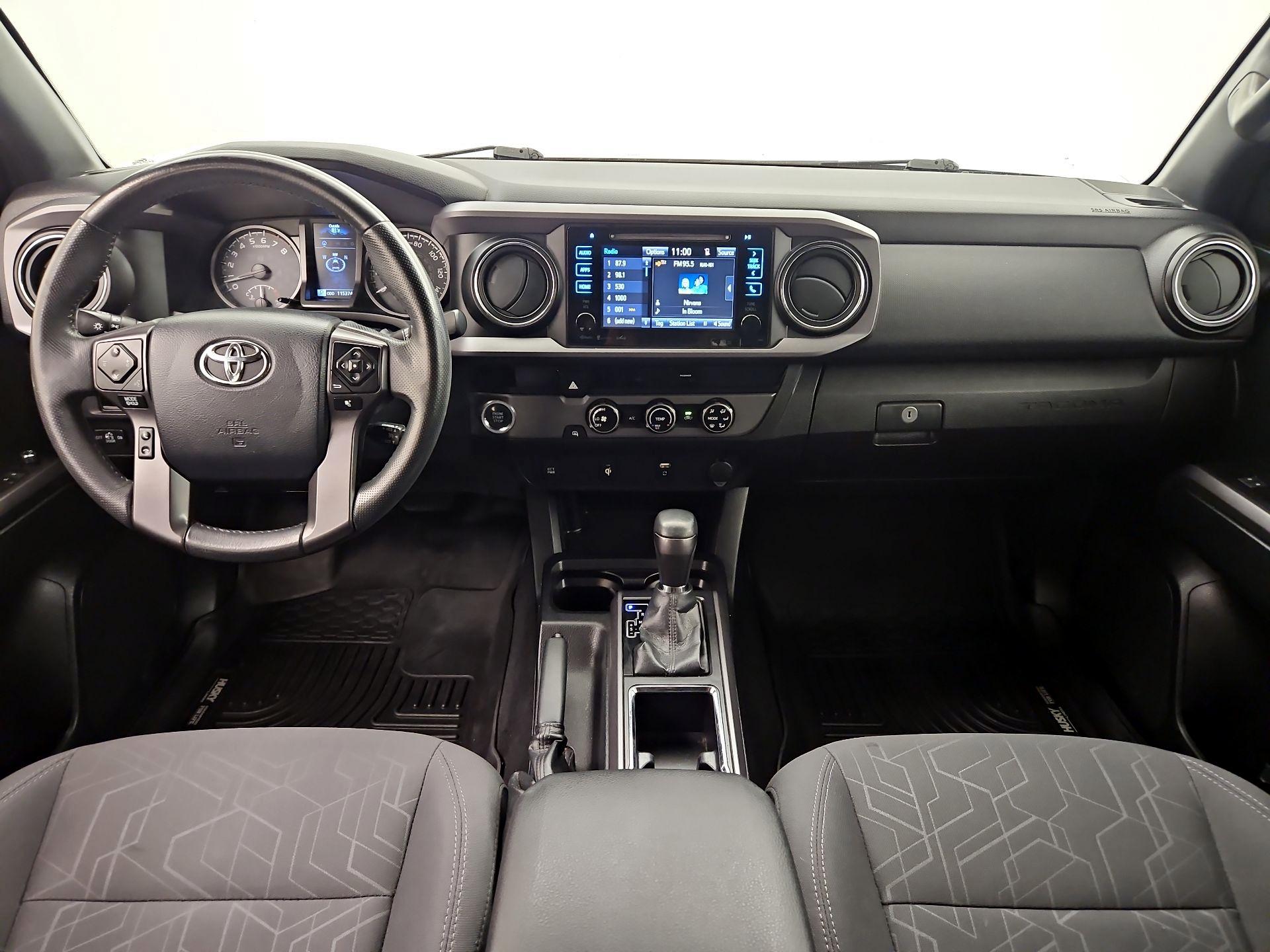 Thumbnail: 2017 Toyota Tacoma - 9