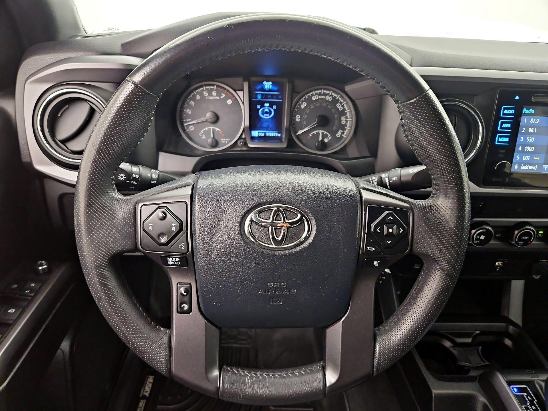 Thumbnail: 2017 Toyota Tacoma - 10