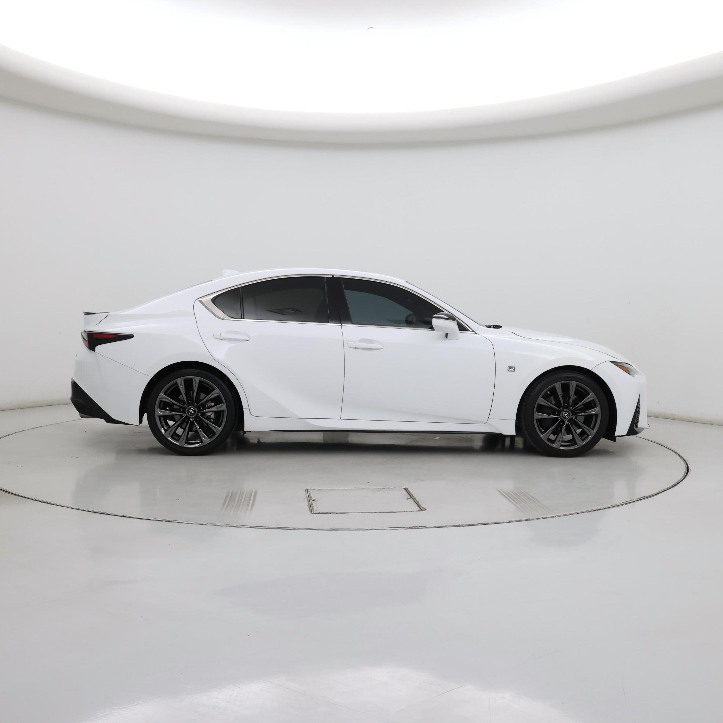 Thumbnail: 2022 Lexus IS - 7