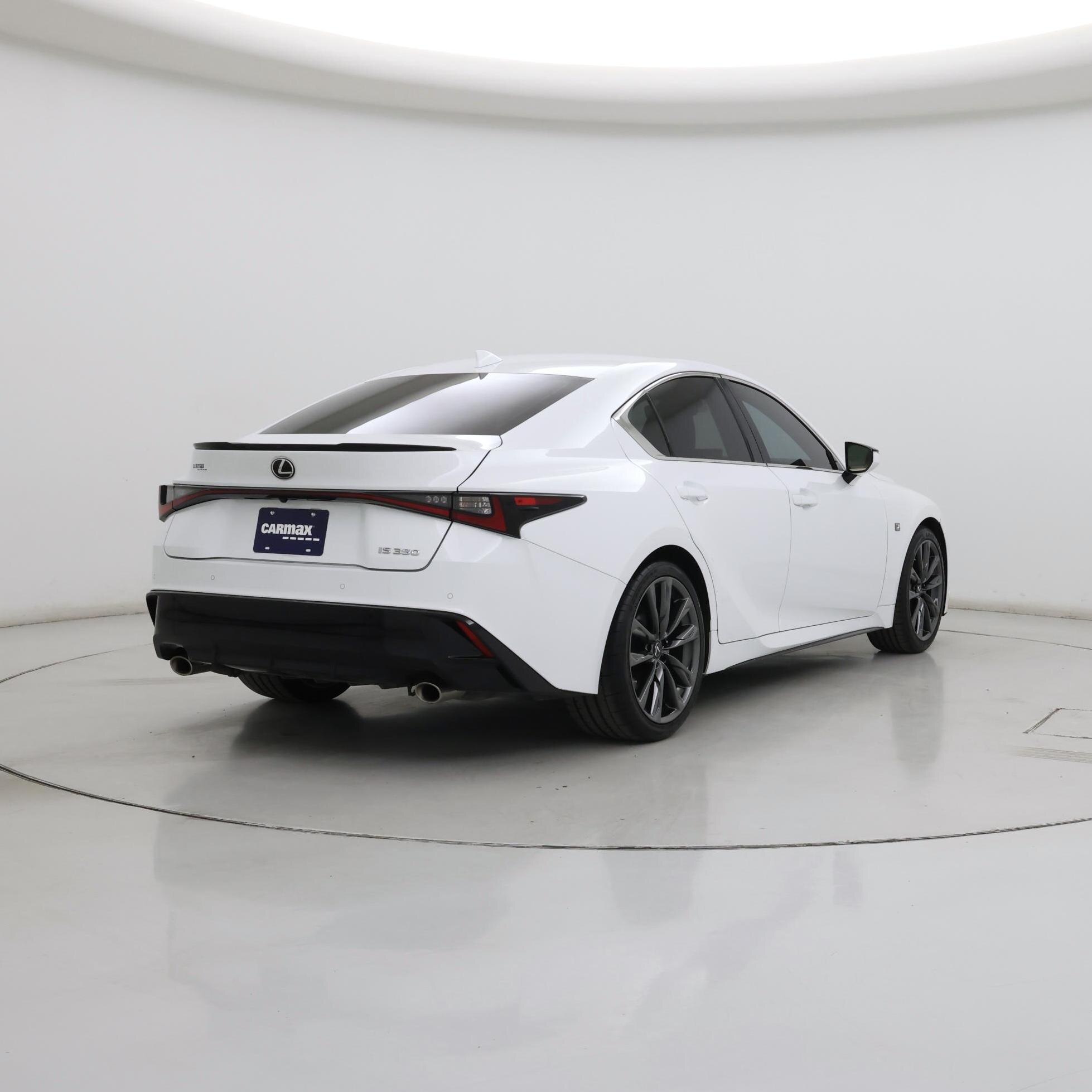 Thumbnail: 2022 Lexus IS - 8