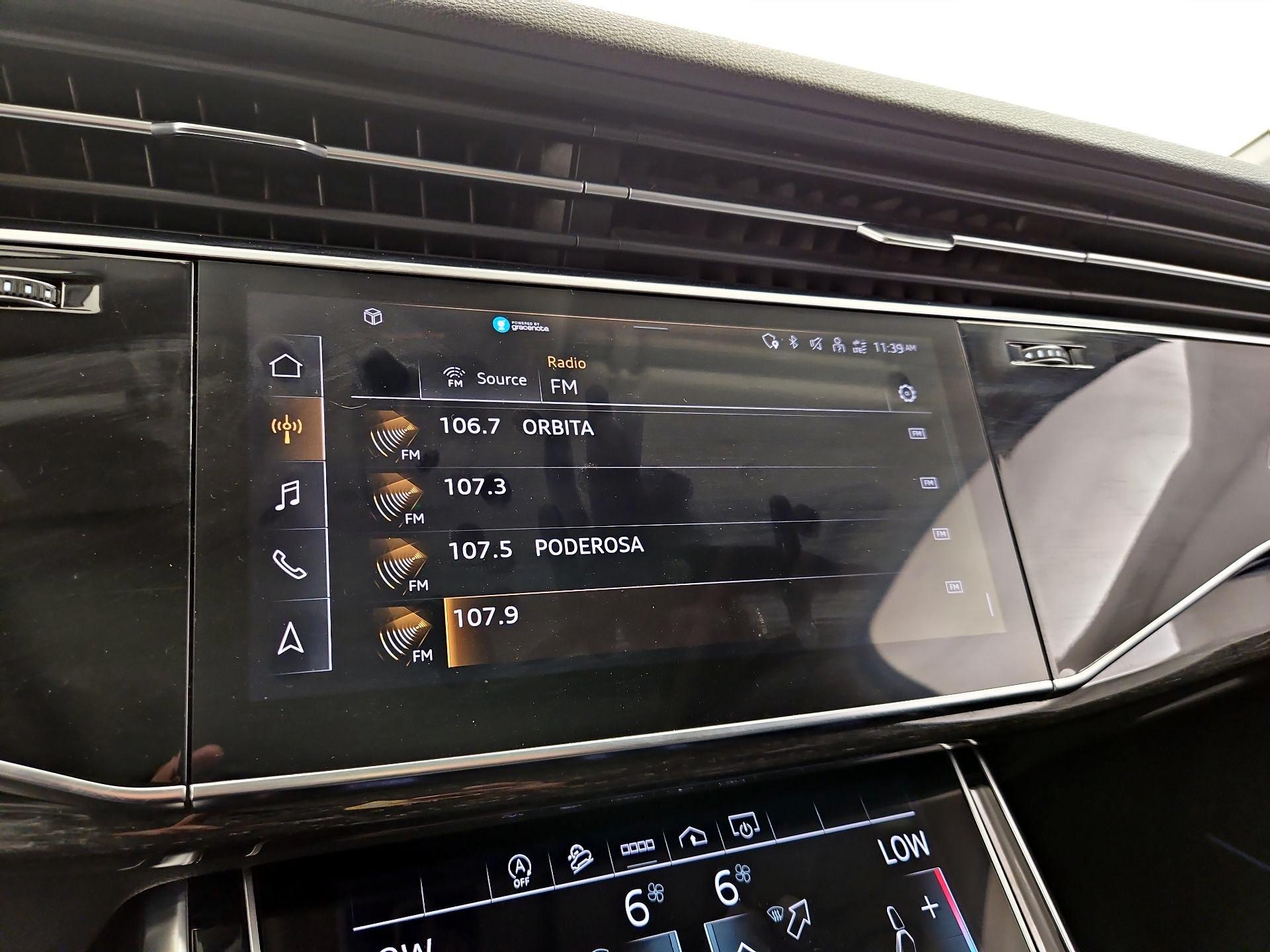 Thumbnail: 2021 Audi Q7 - 15