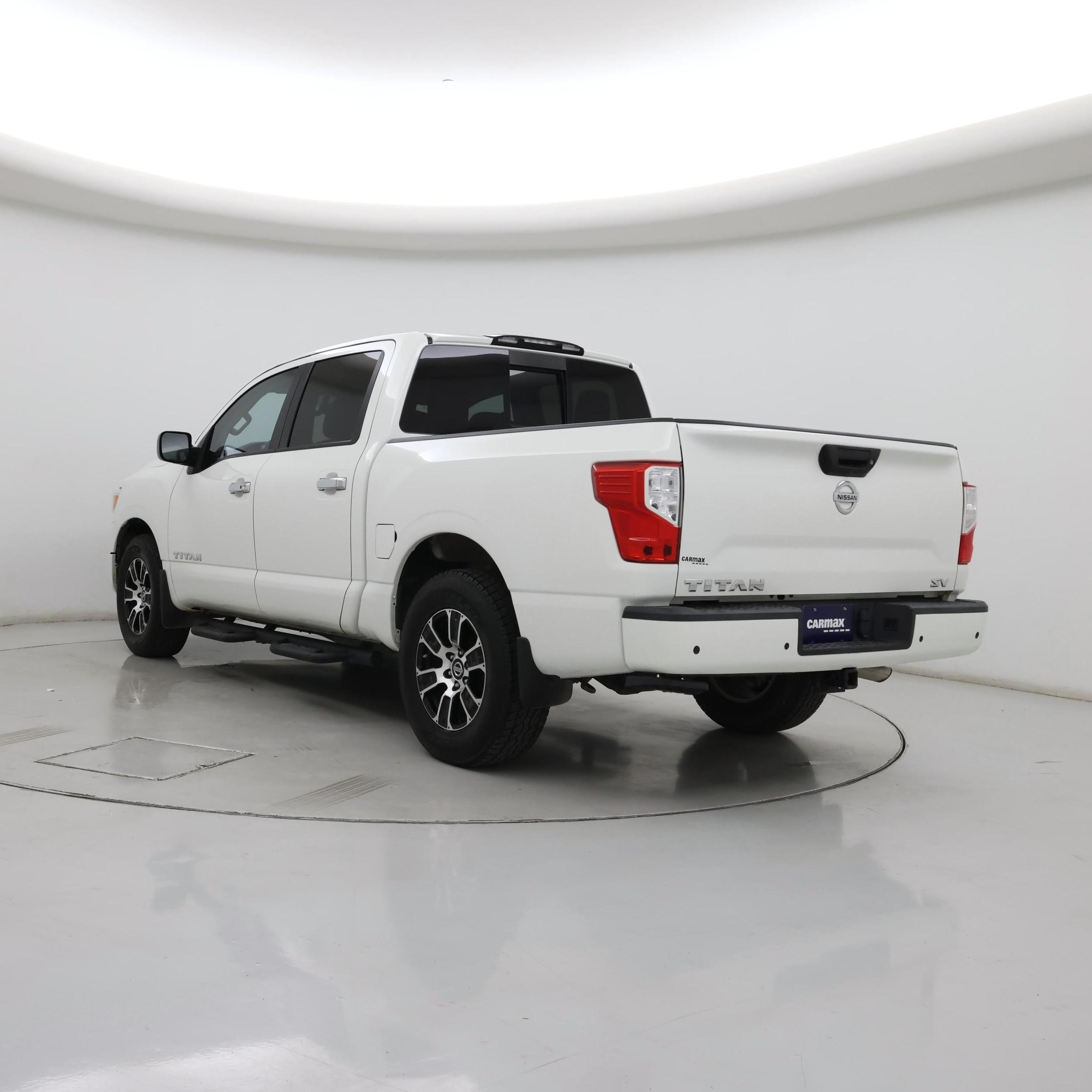 Thumbnail: 2021 Nissan Titan - 2