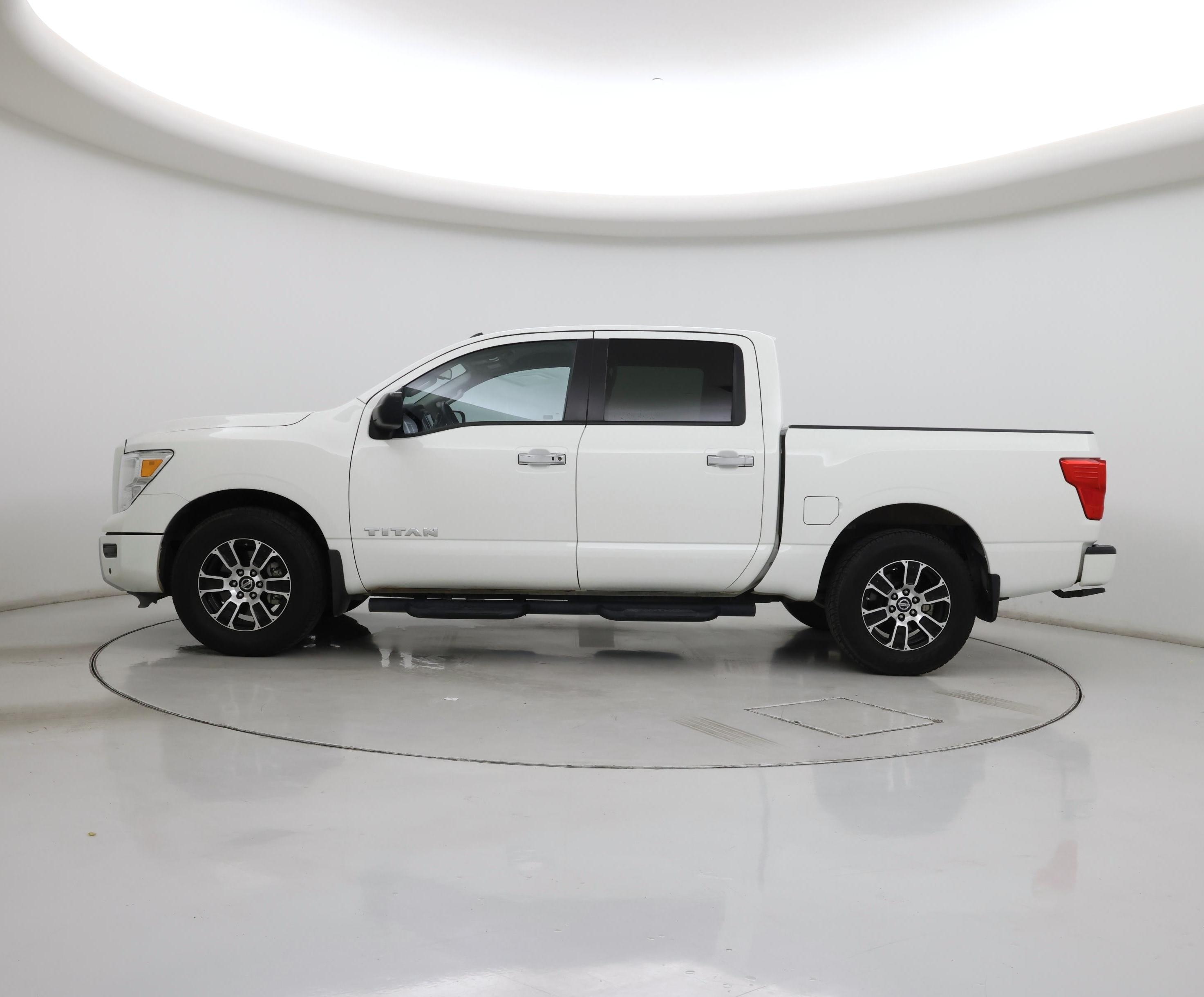 Thumbnail: 2021 Nissan Titan - 3