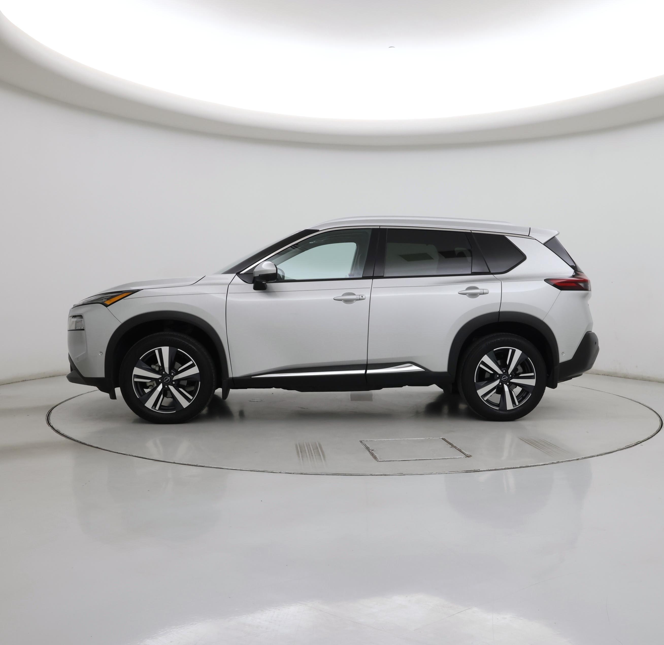Thumbnail: 2023 Nissan Rogue - 3