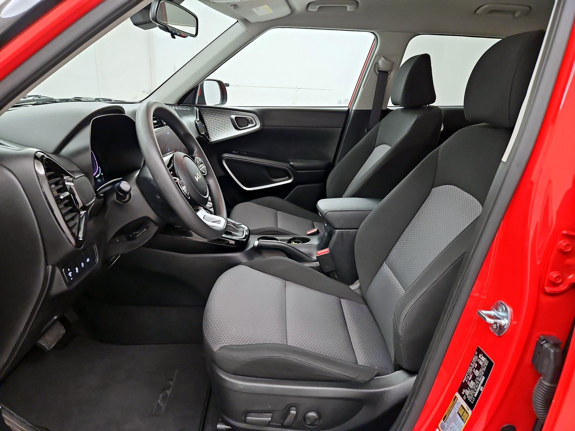 Thumbnail: 2023 Kia Soul - 11