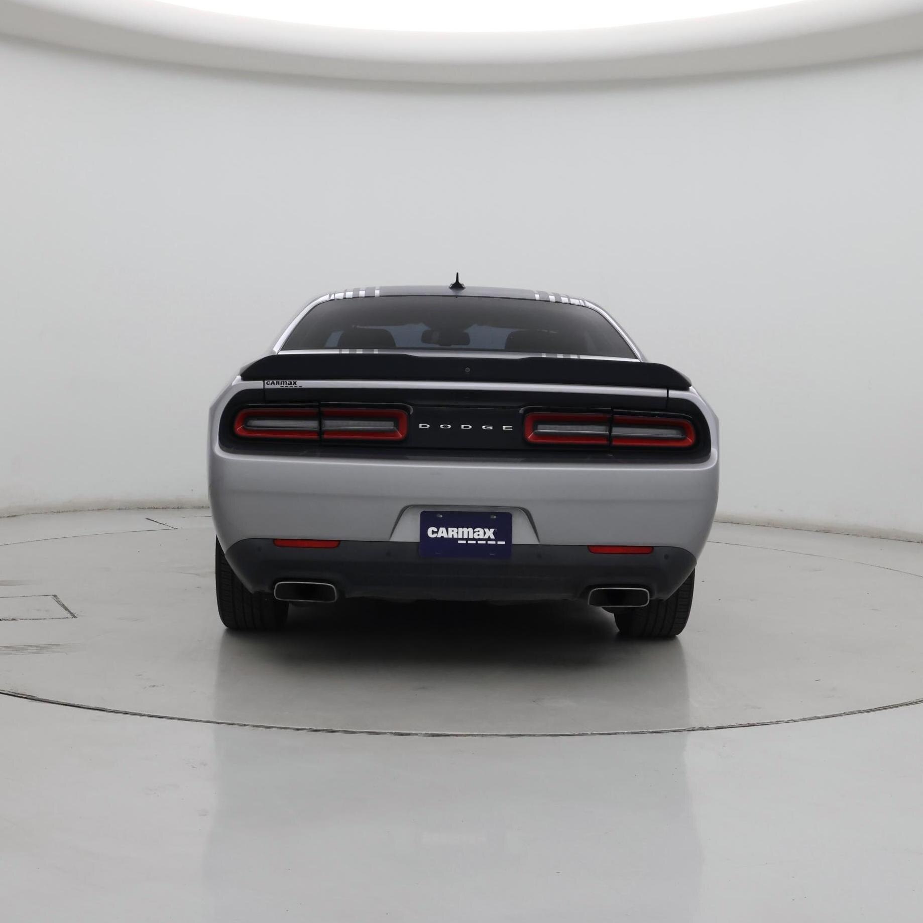 Thumbnail: 2017 Dodge Challenger - 6