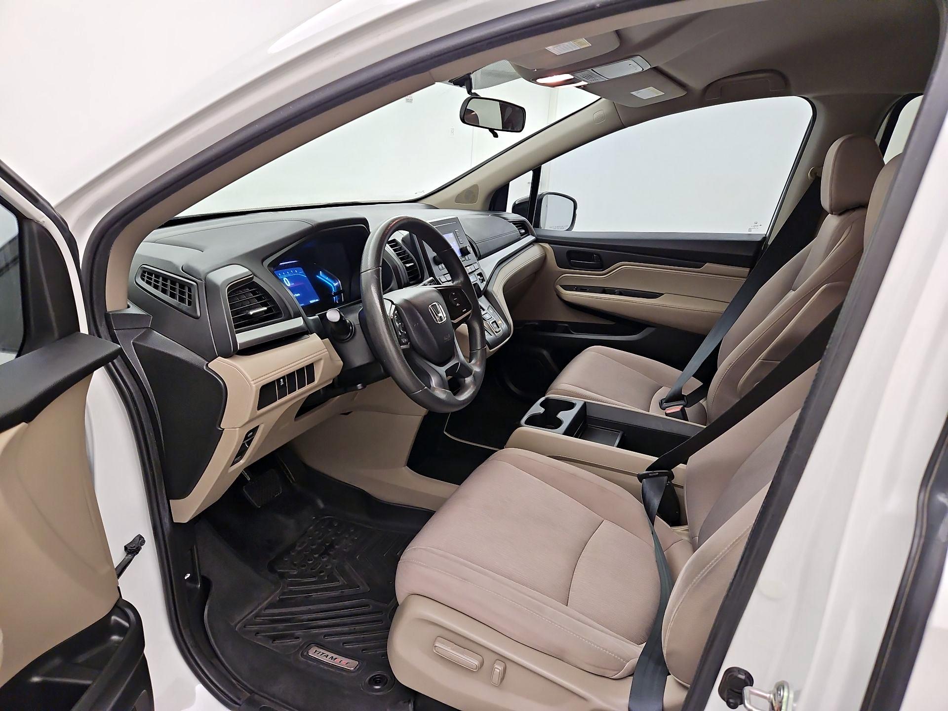 Thumbnail: 2020 Honda Odyssey - 11