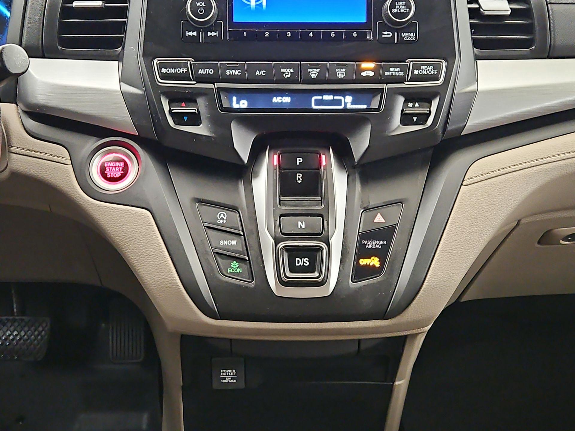 Thumbnail: 2020 Honda Odyssey - 17