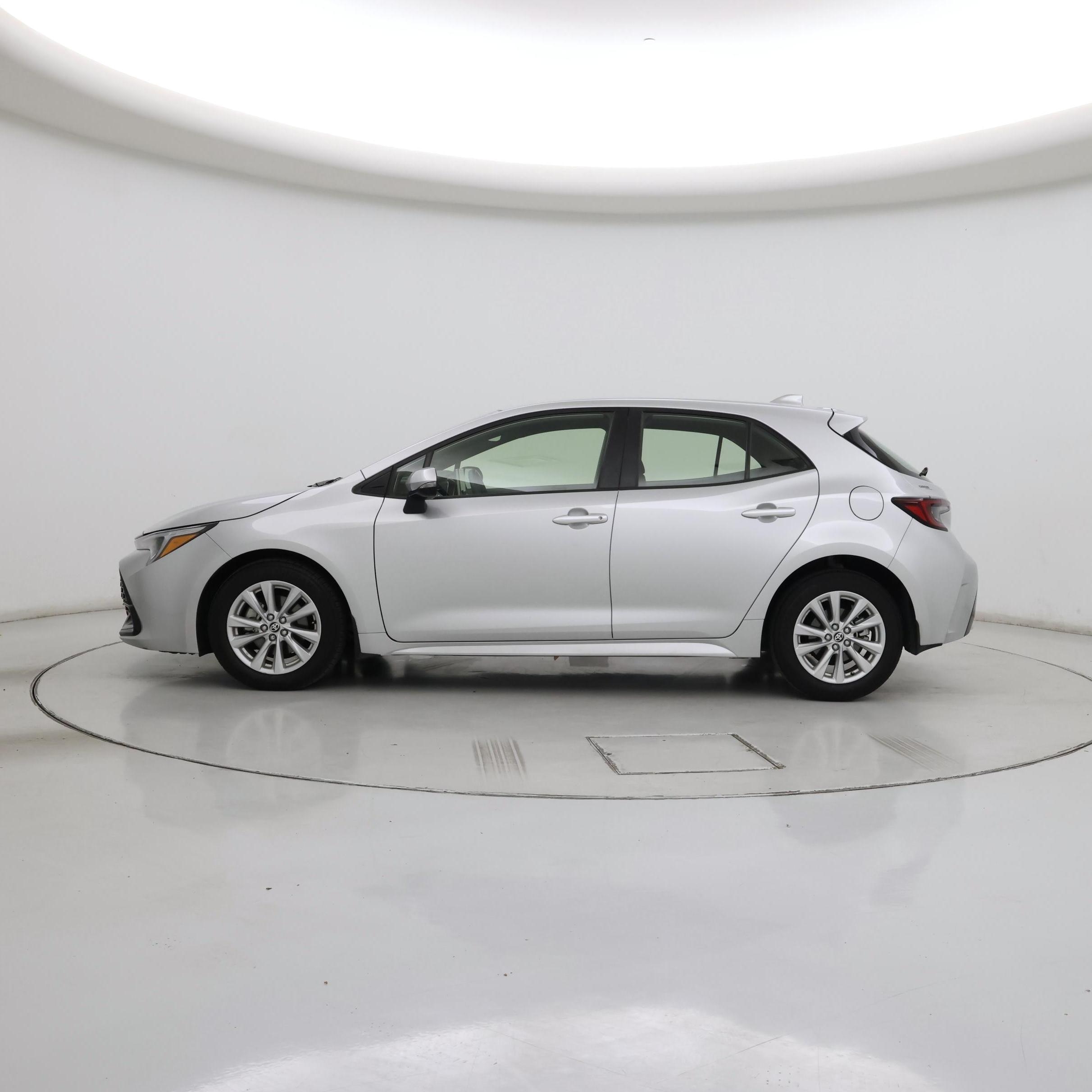 Thumbnail: 2023 Toyota Corolla - 3