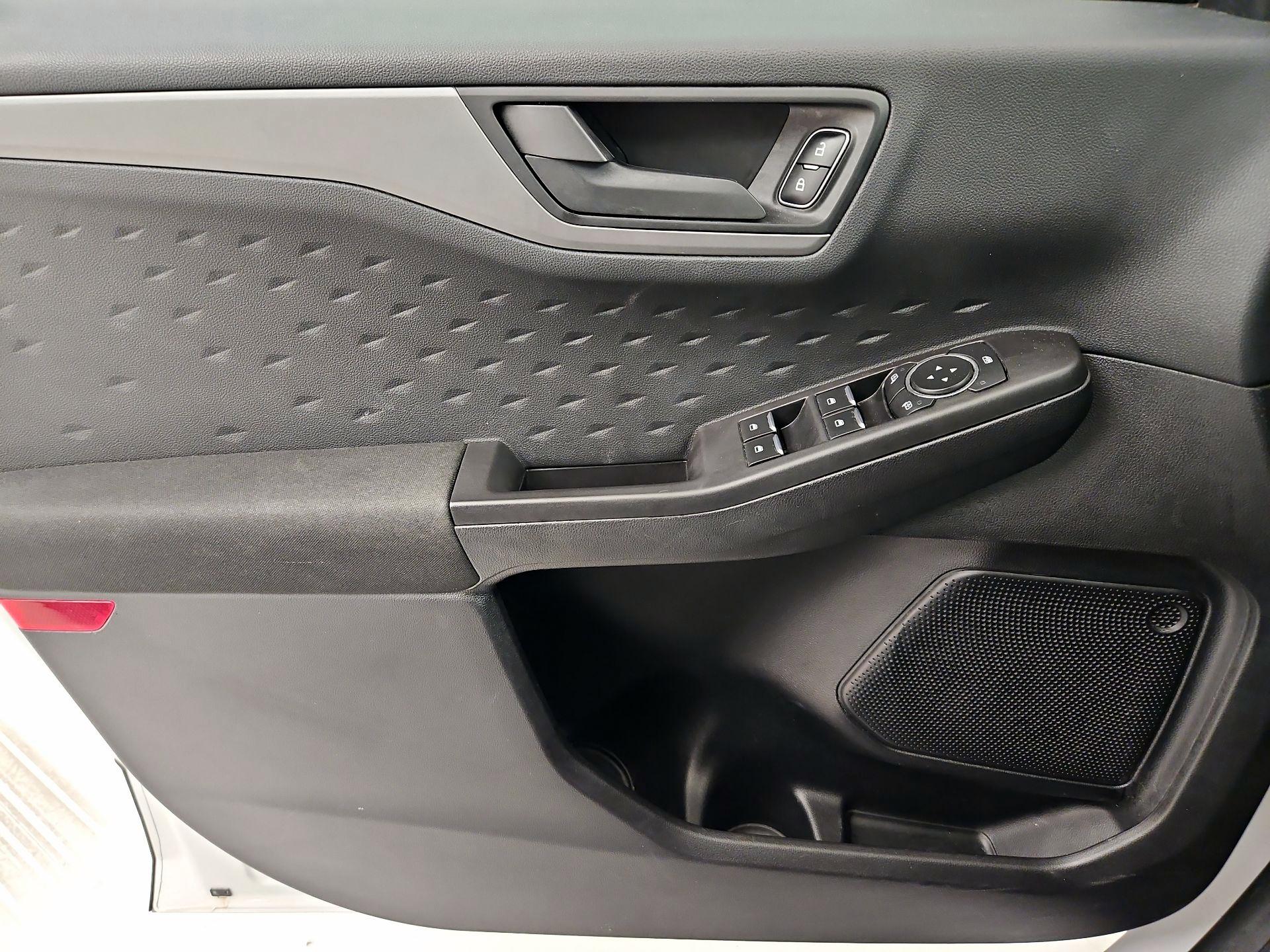 Thumbnail: 2020 Ford Escape - 12