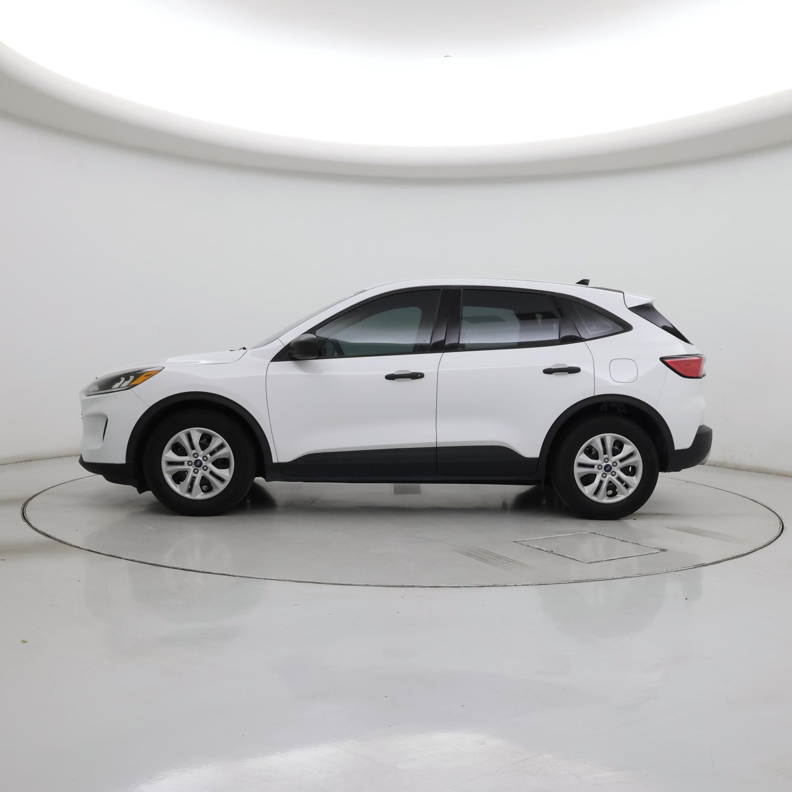 Thumbnail: 2020 Ford Escape - 3