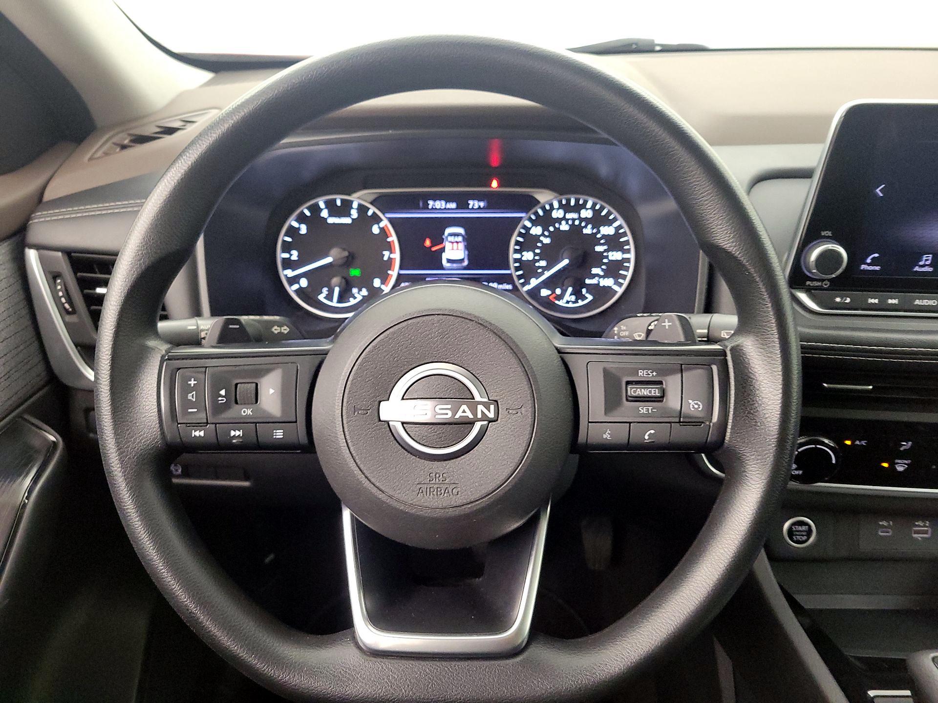 Thumbnail: 2023 Nissan Rogue - 10
