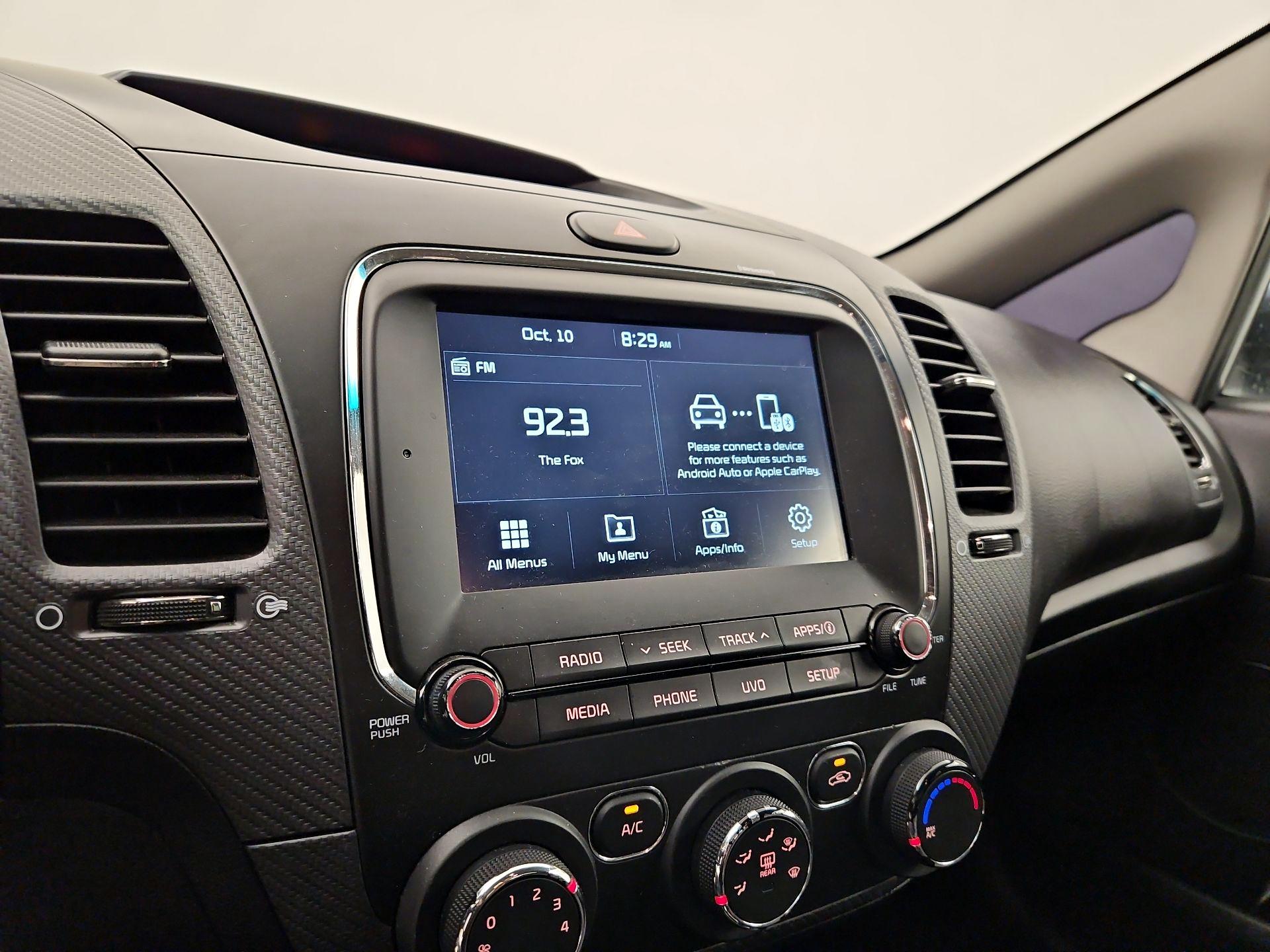 Thumbnail: 2018 Kia Forte - 15