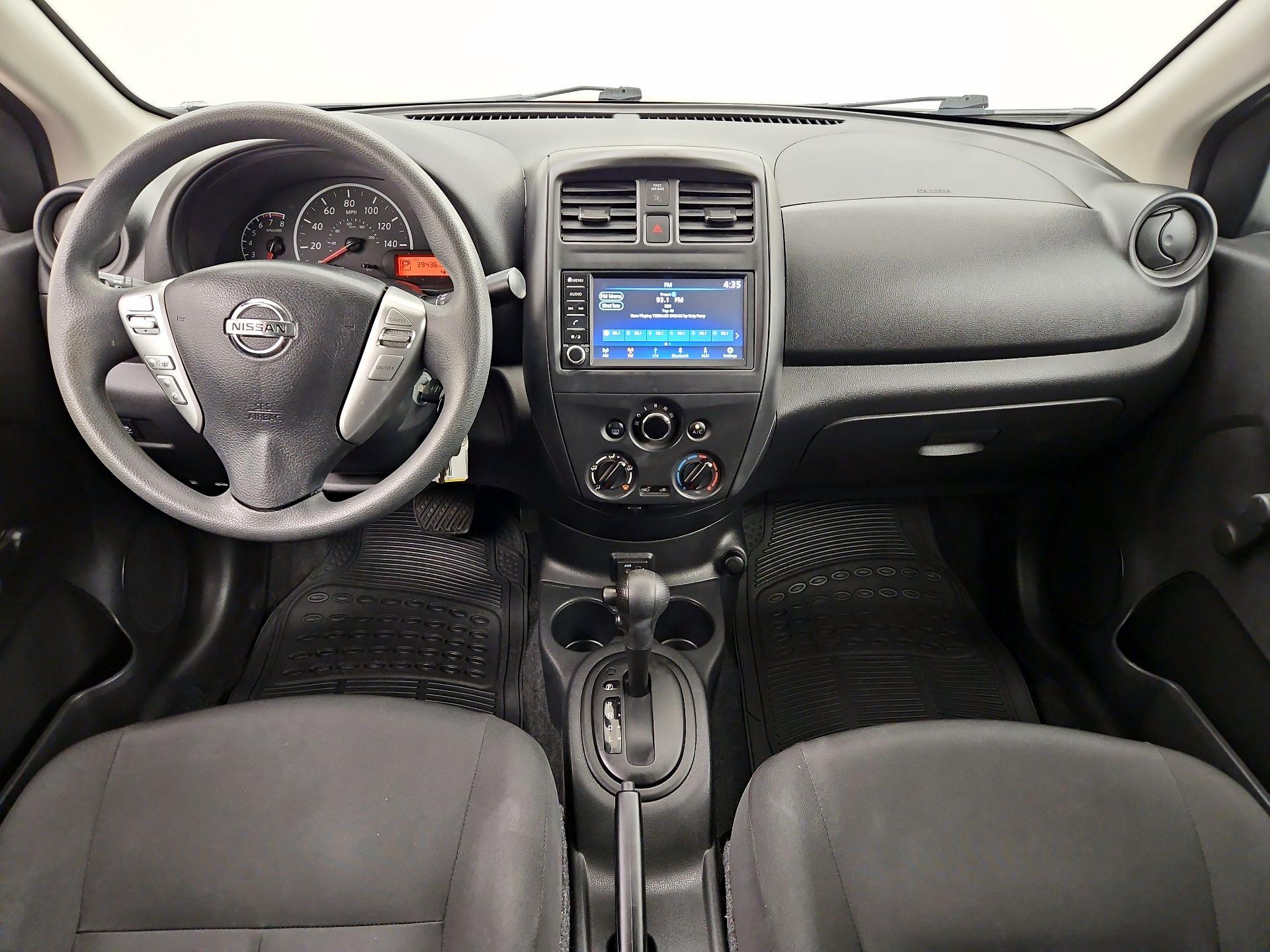 Thumbnail: 2018 Nissan Versa - 9