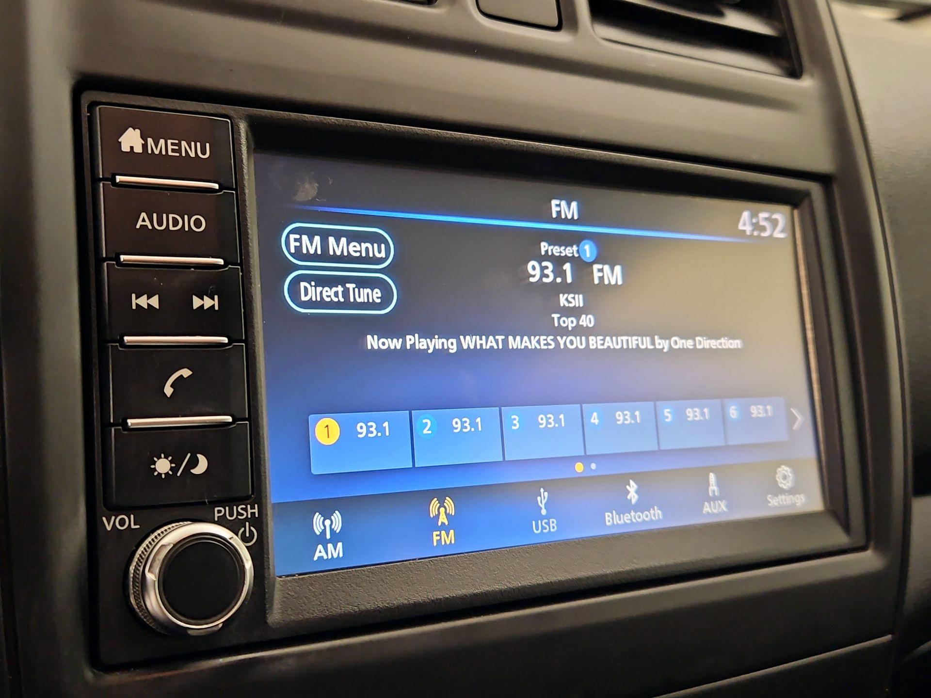 Thumbnail: 2018 Nissan Versa - 15
