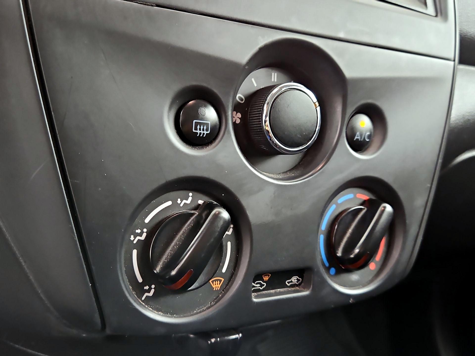 Thumbnail: 2018 Nissan Versa - 16