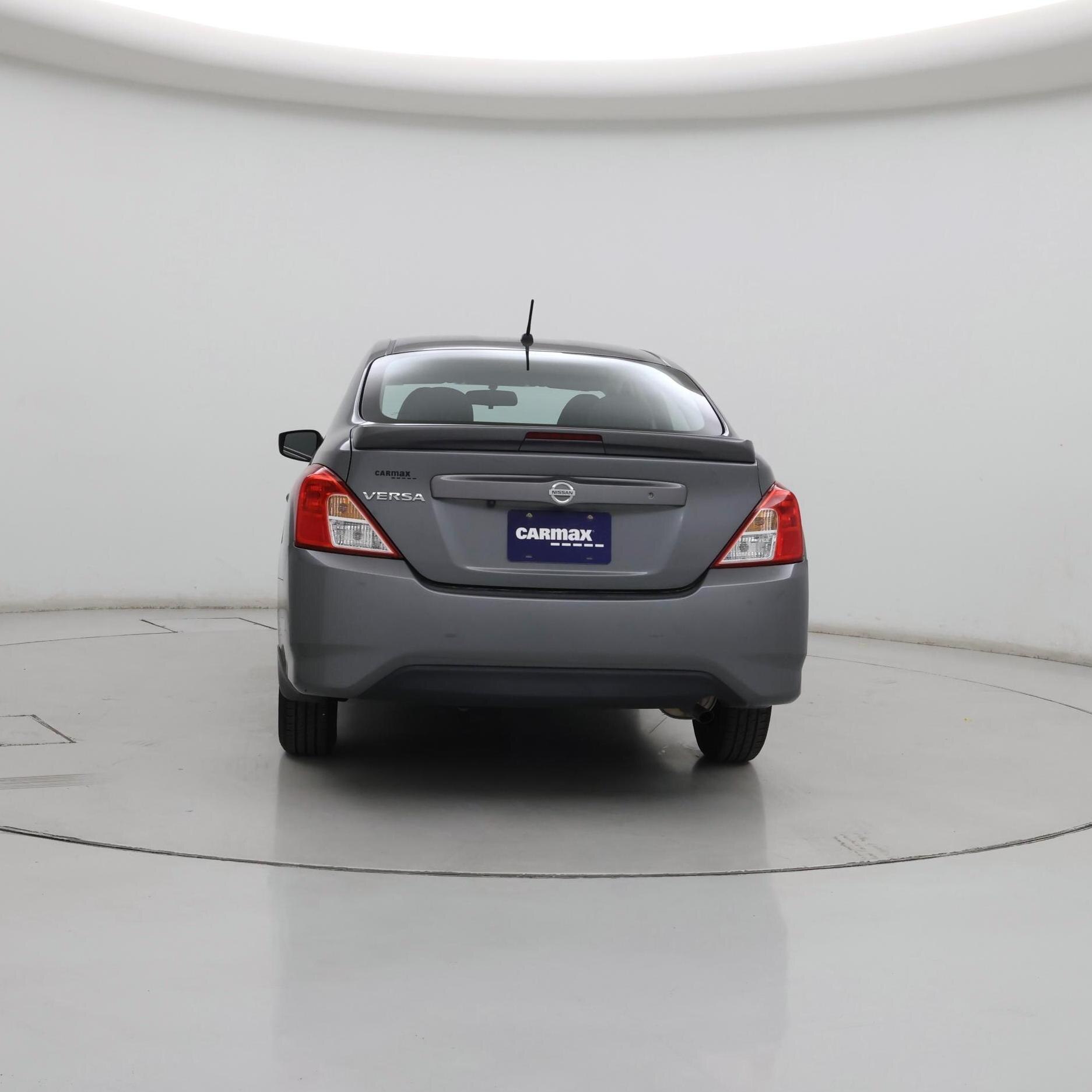 Thumbnail: 2018 Nissan Versa - 6