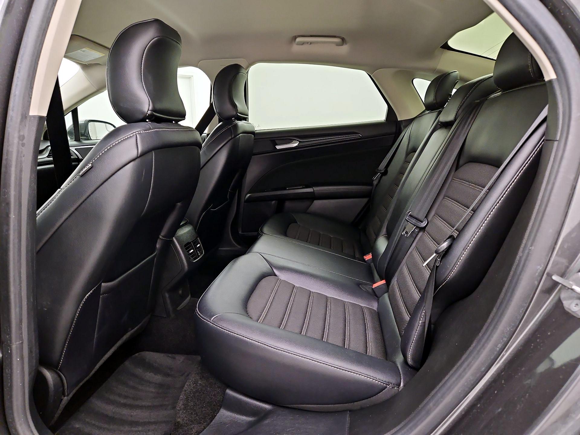 Thumbnail: 2018 Ford Fusion - 19