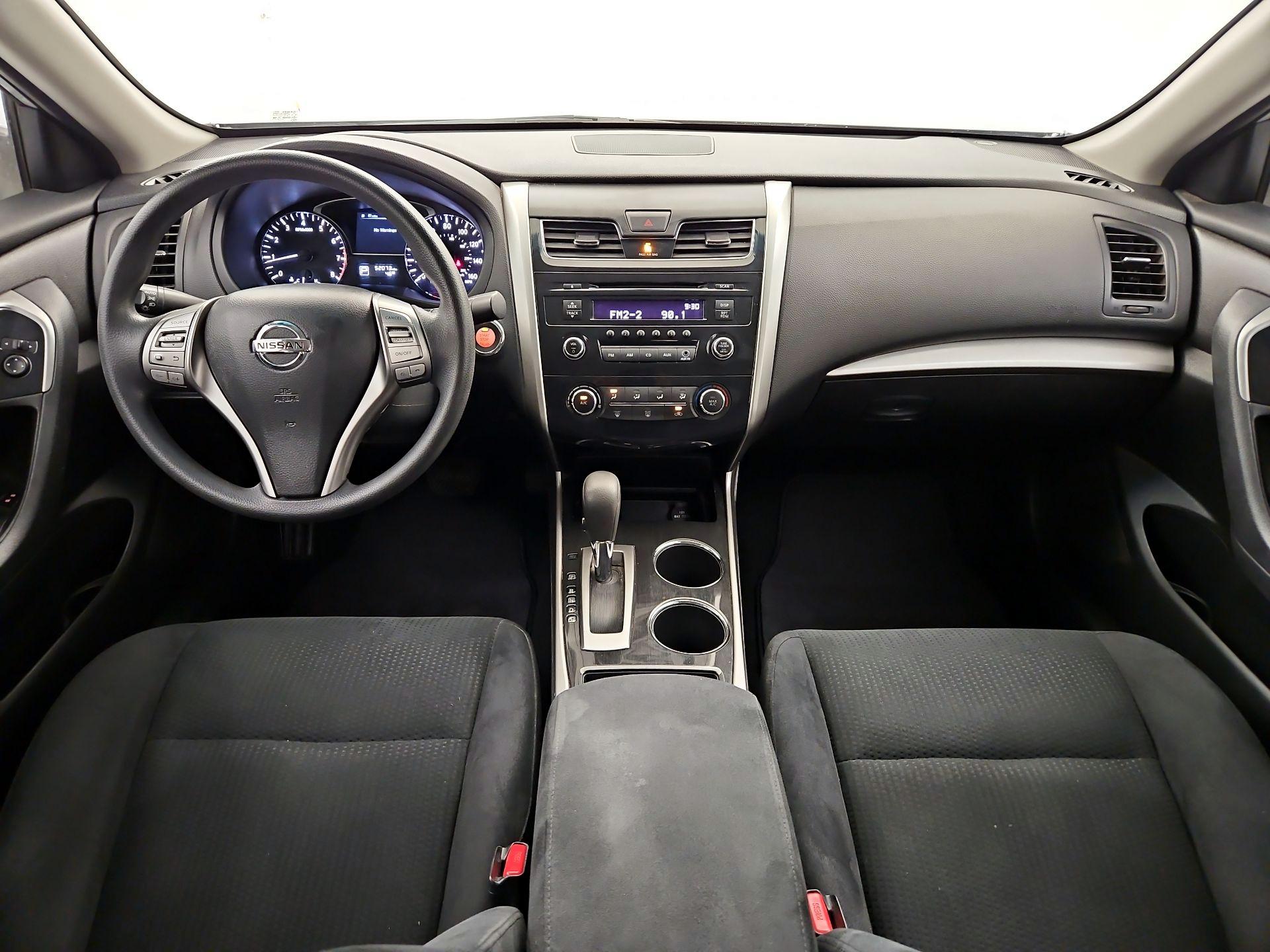 Thumbnail: 2014 Nissan Altima - 9