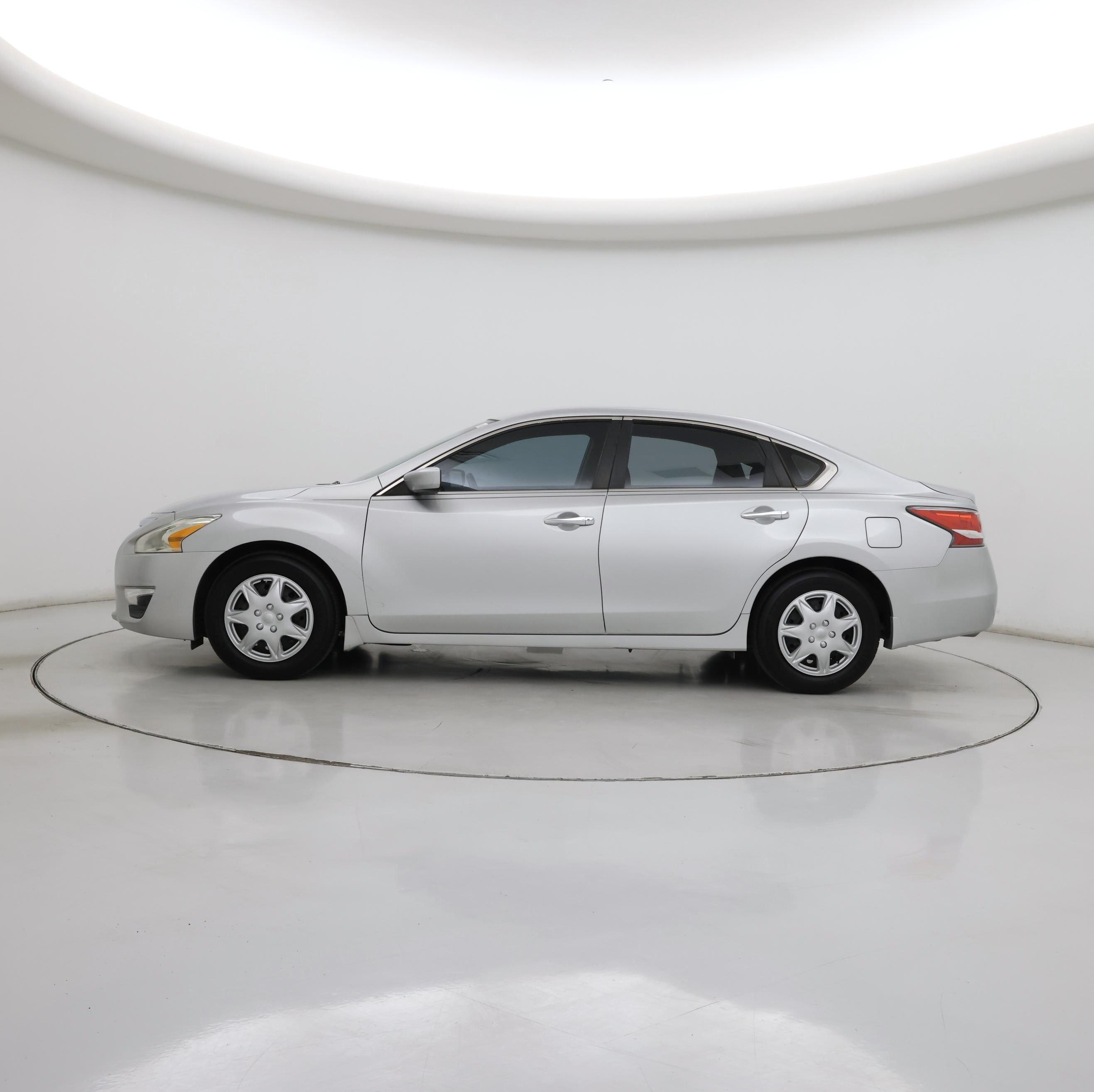Thumbnail: 2014 Nissan Altima - 3