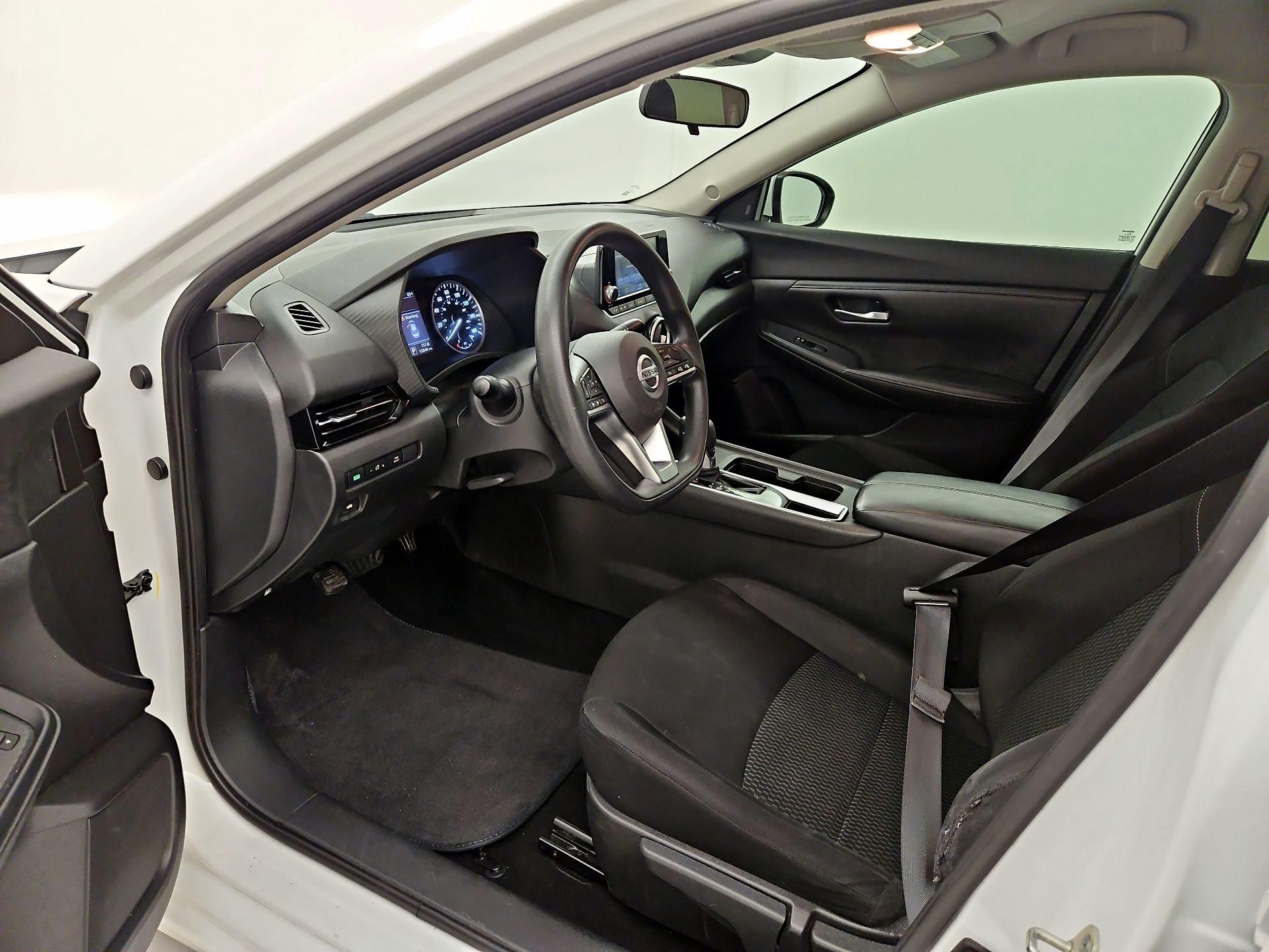 Thumbnail: 2020 Nissan Sentra - 11