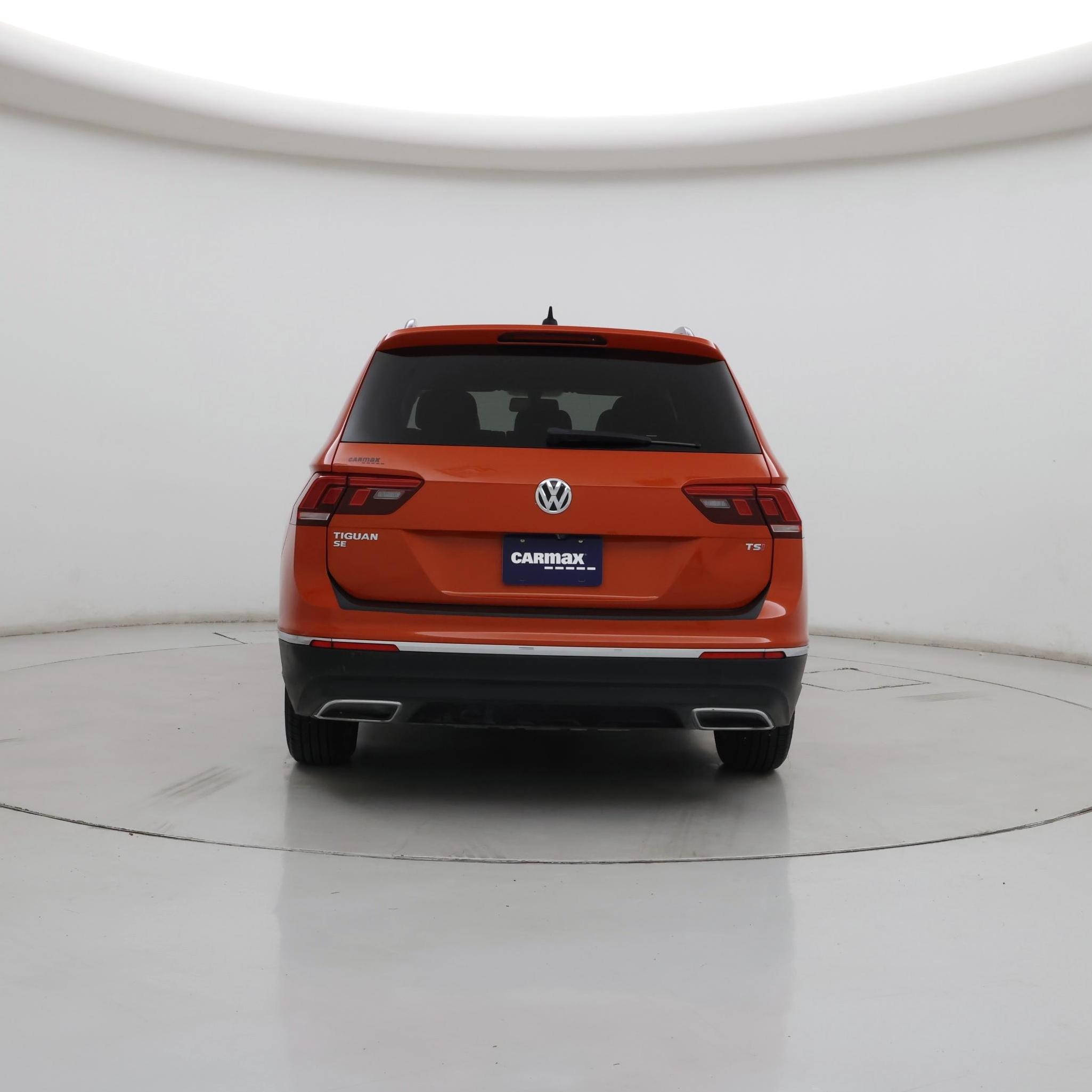 Thumbnail: 2018 Volkswagen Tiguan - 6