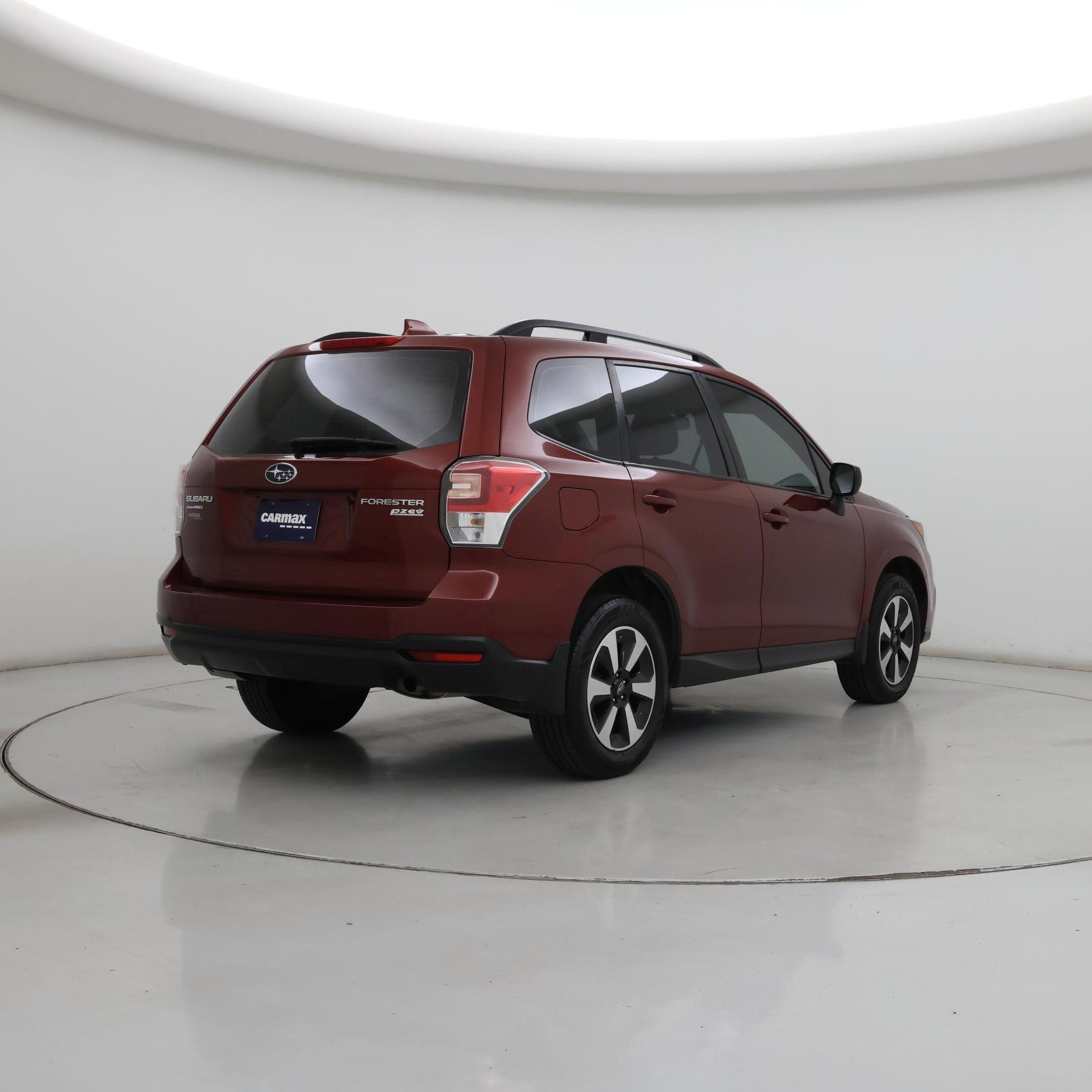 Thumbnail: 2017 Subaru Forester - 8