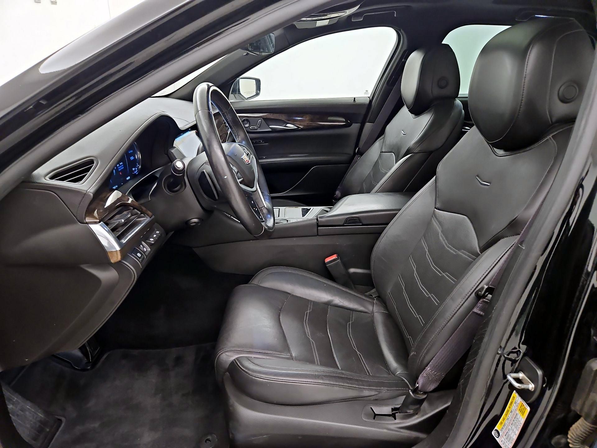 Thumbnail: 2017 Cadillac CT6 - 11