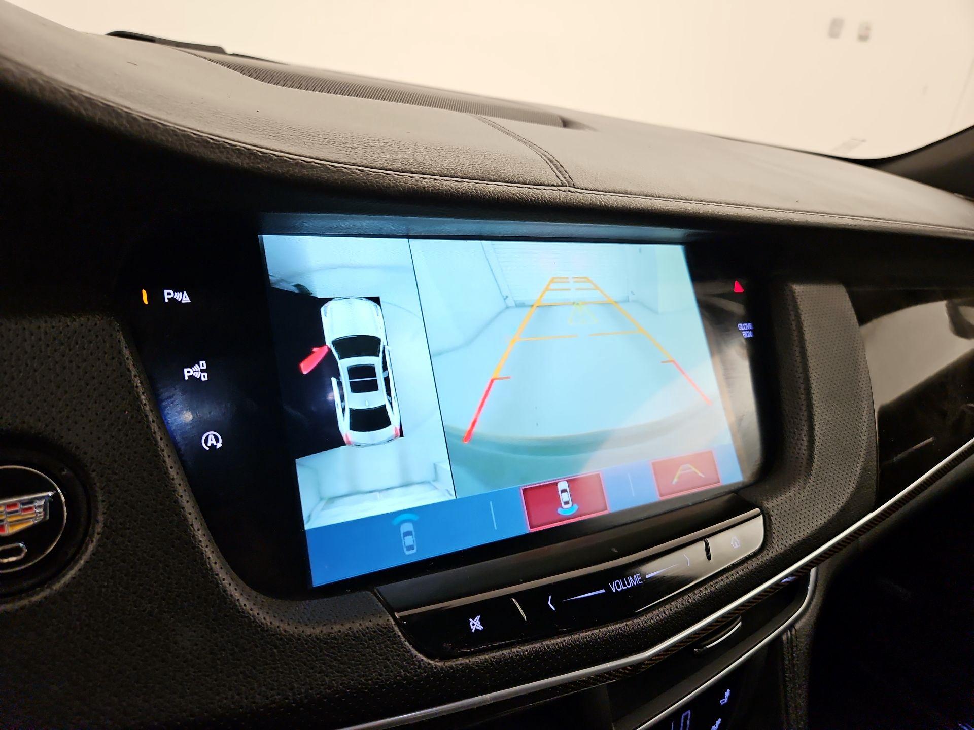 Thumbnail: 2017 Cadillac CT6 - 15