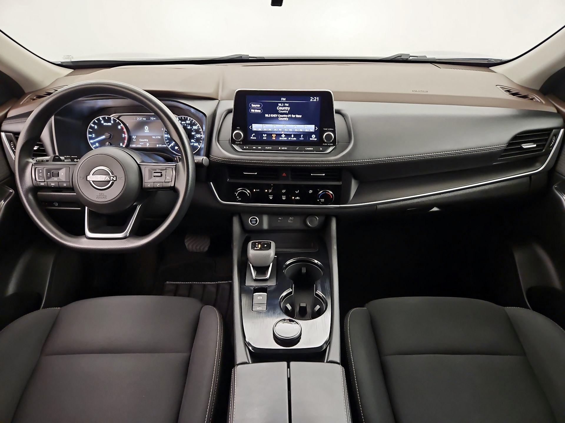 Thumbnail: 2023 Nissan Rogue - 9