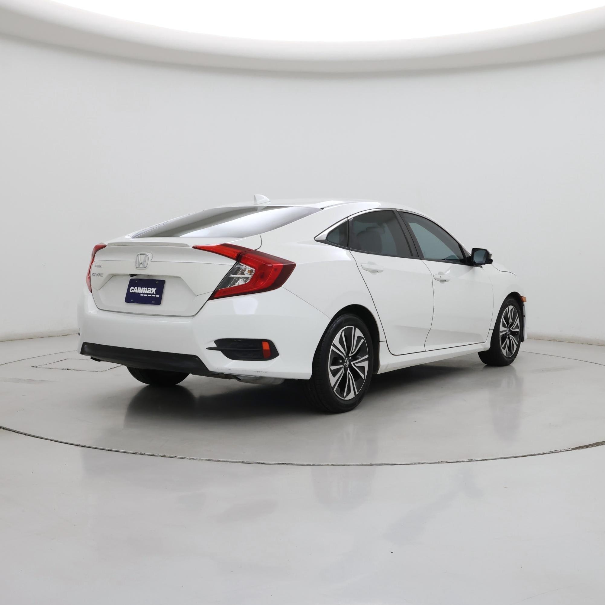 Thumbnail: 2017 Honda Civic - 8