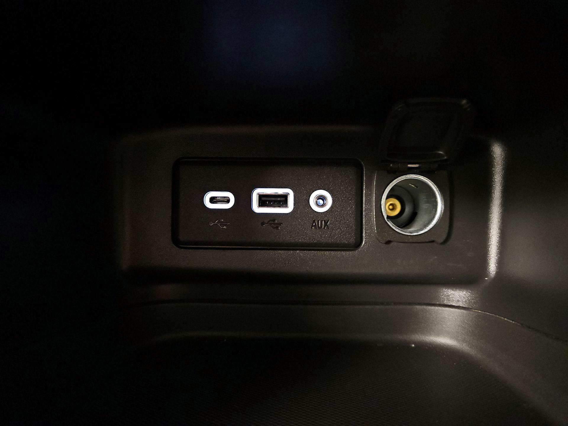 Thumbnail: 2023 Chevrolet Equinox - 18