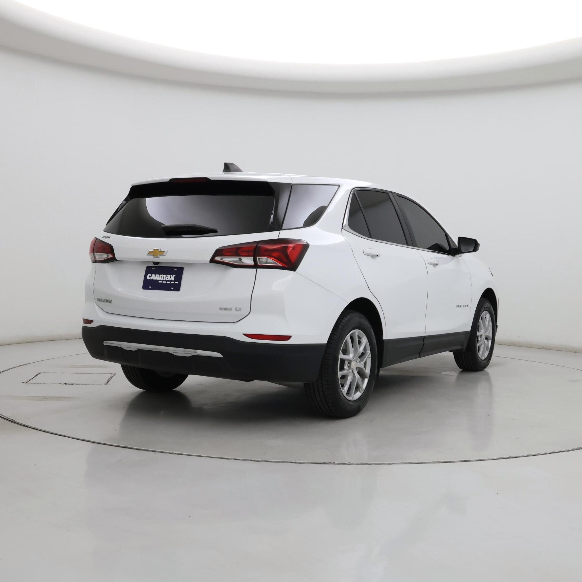 Thumbnail: 2023 Chevrolet Equinox - 8