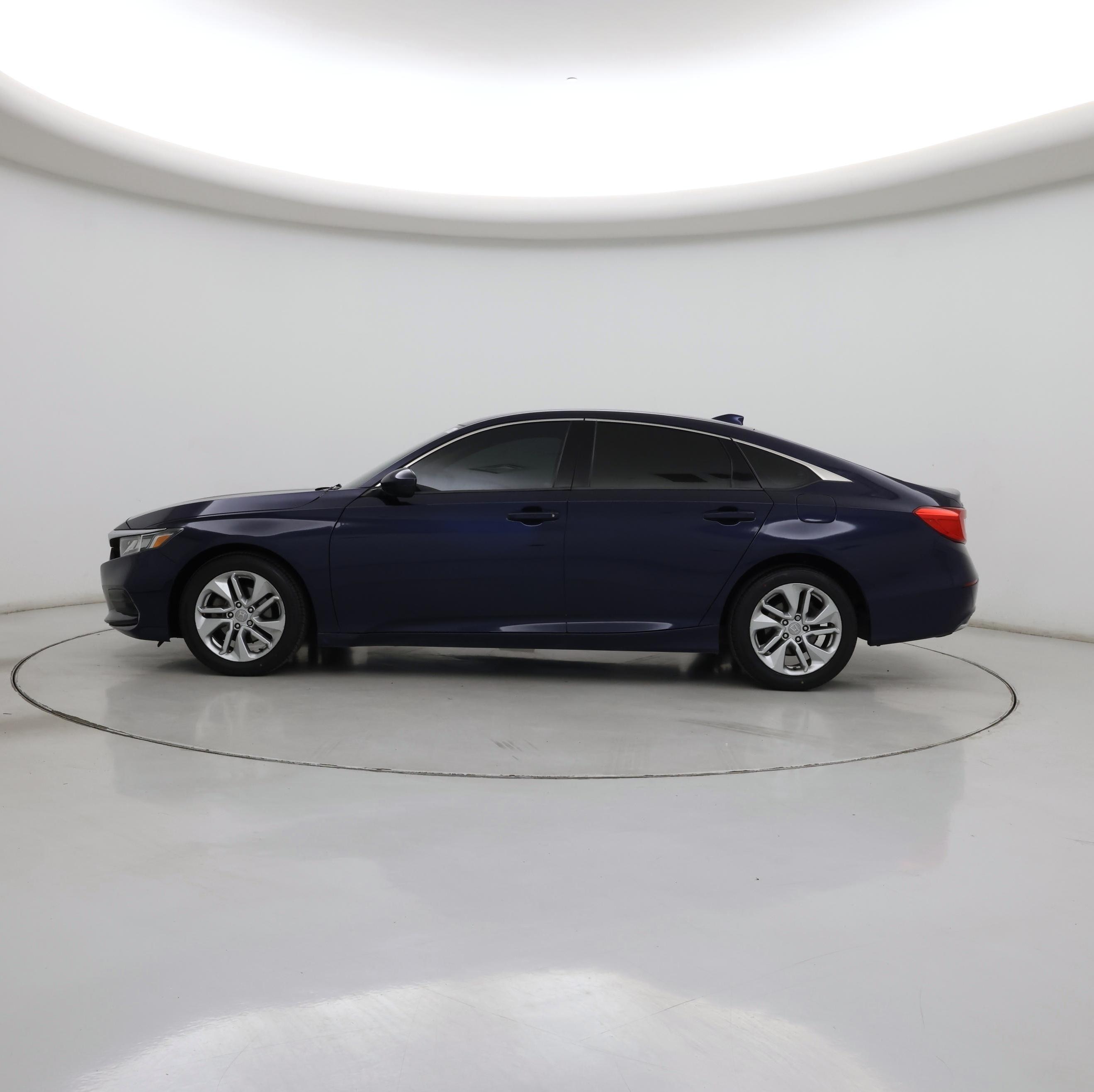 Thumbnail: 2018 Honda Accord - 3