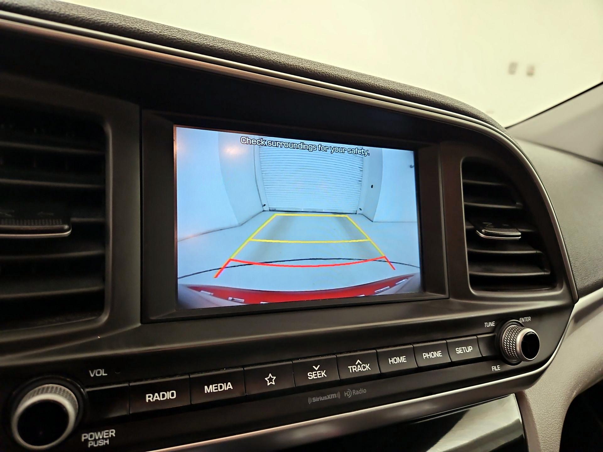 Thumbnail: 2019 Hyundai Elantra - 14