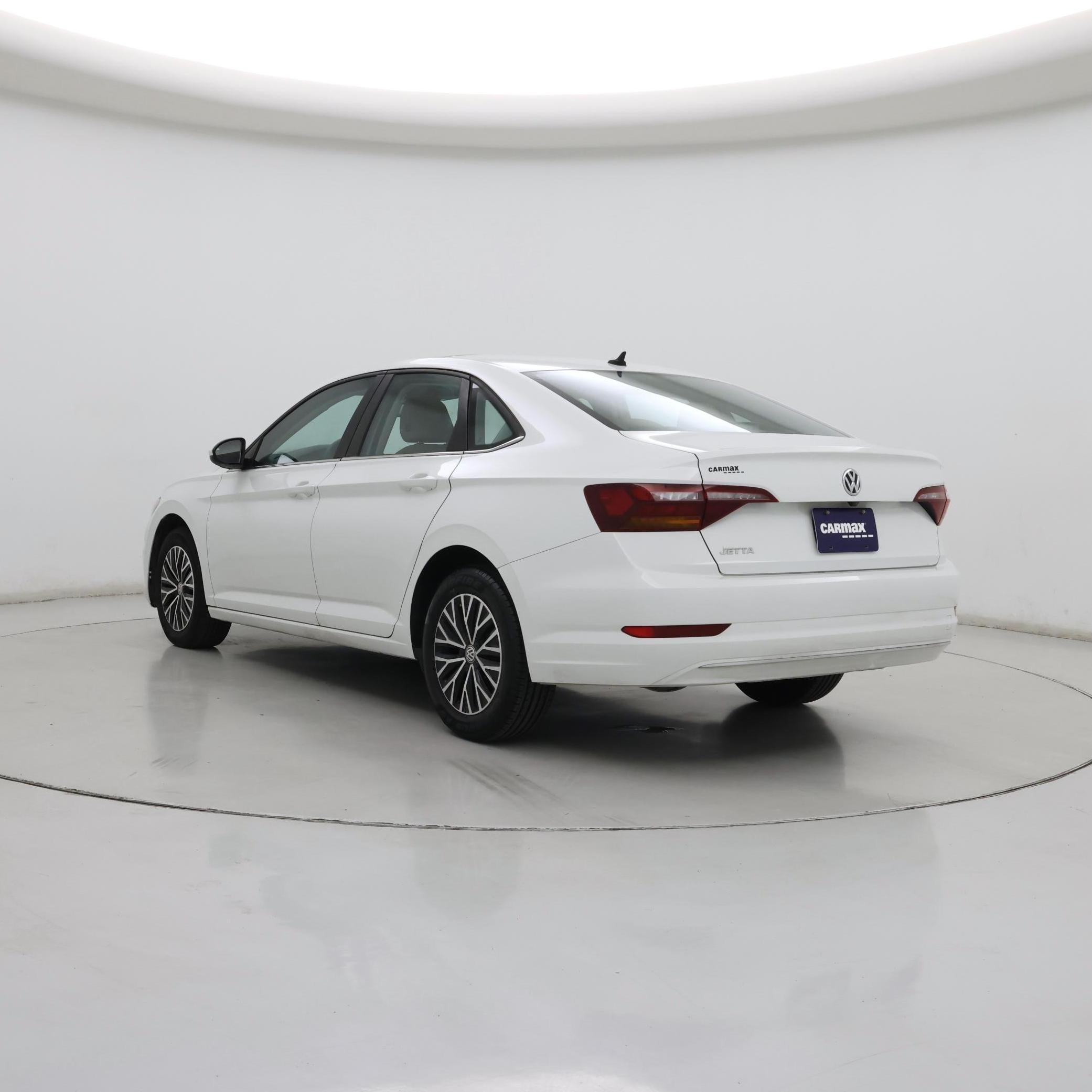 Thumbnail: 2019 Volkswagen Jetta - 2