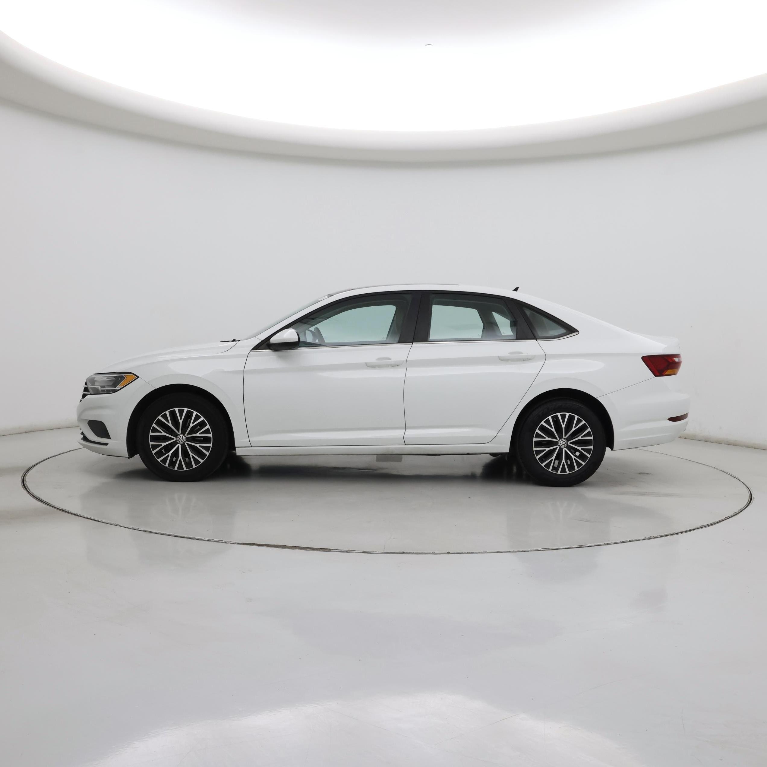 Thumbnail: 2019 Volkswagen Jetta - 3