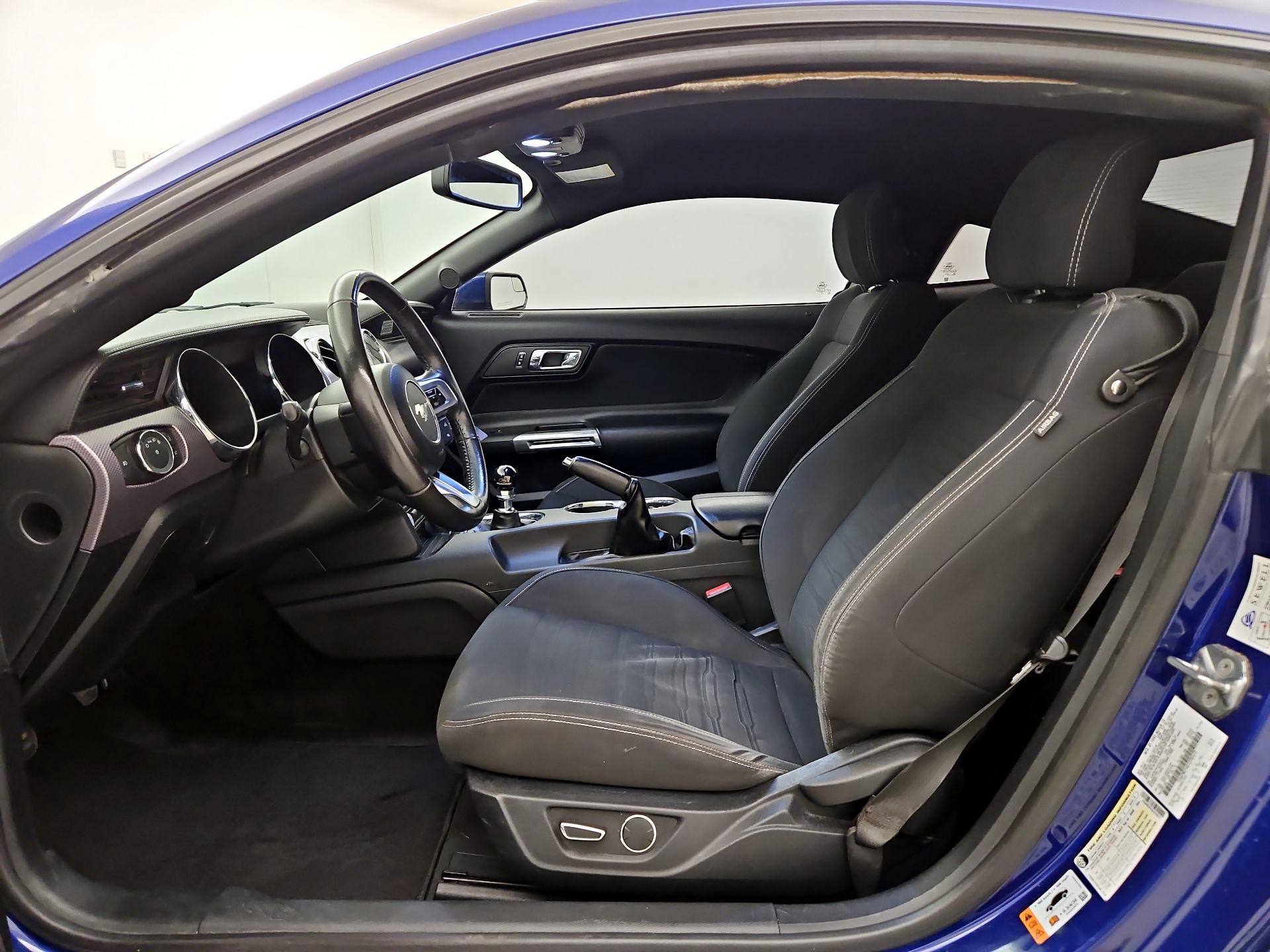 Thumbnail: 2016 Ford Mustang - 11