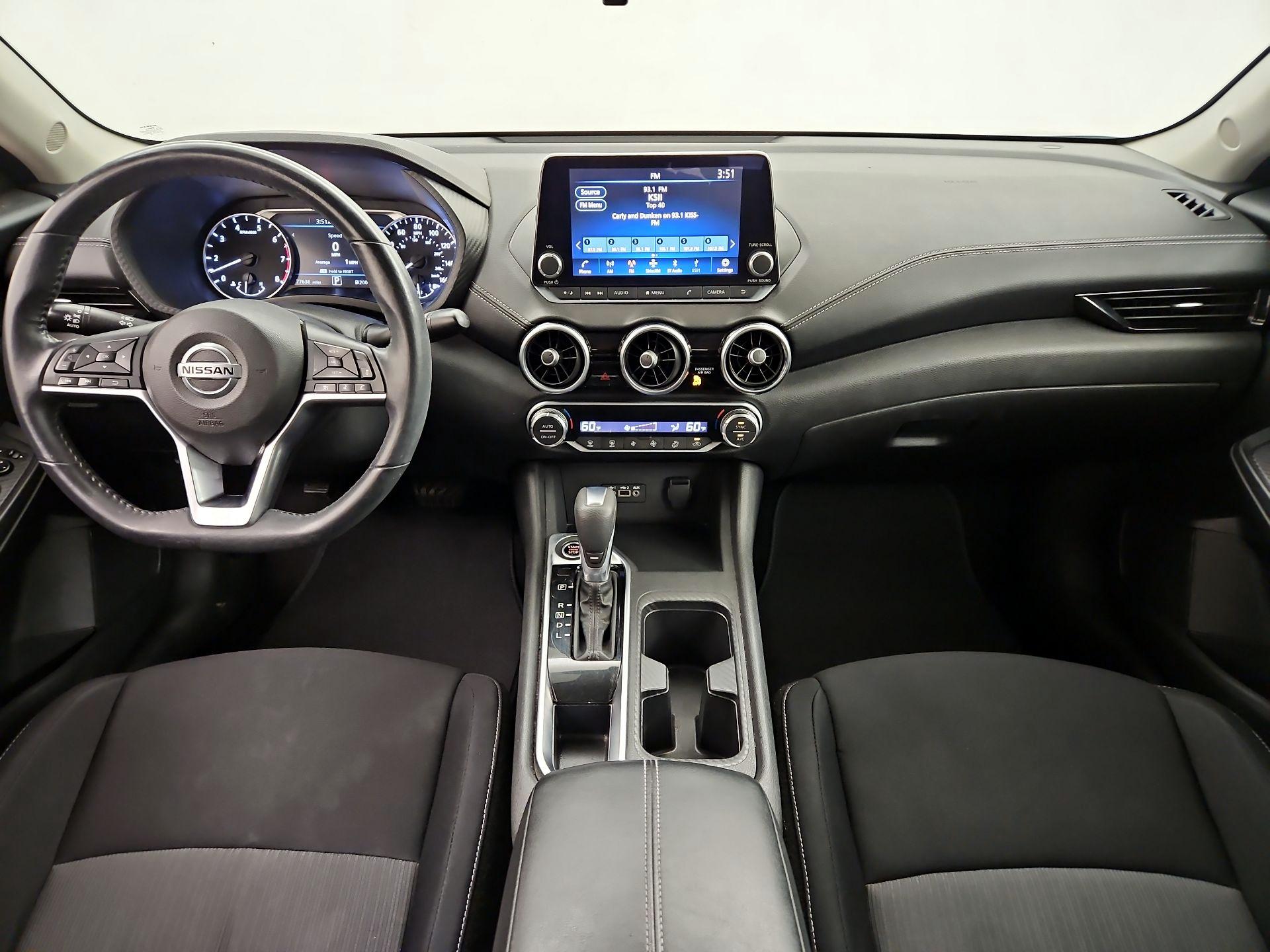 Thumbnail: 2021 Nissan Sentra - 9