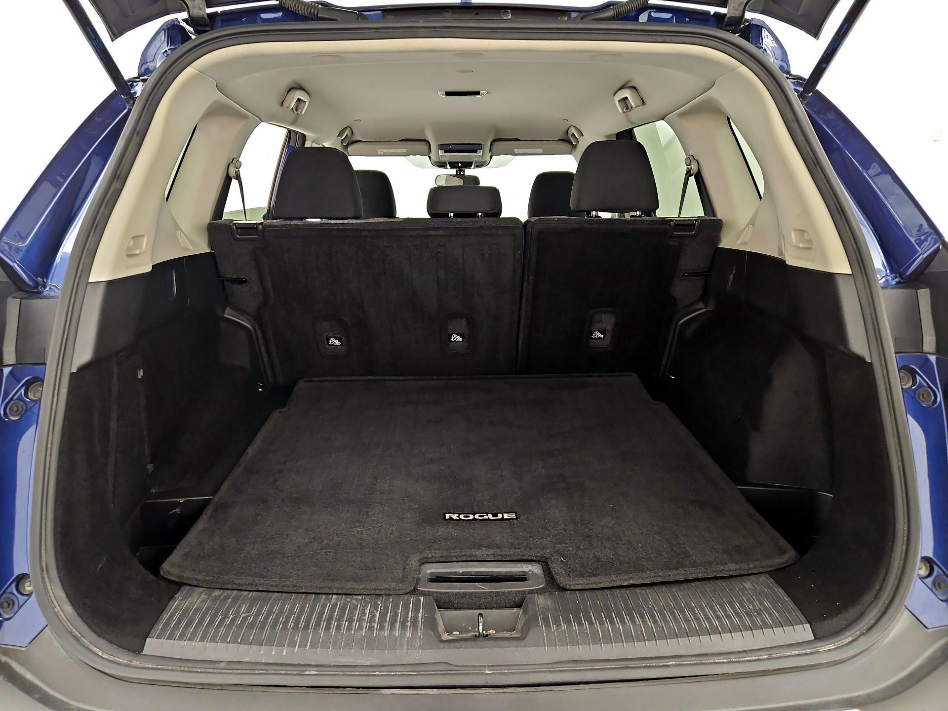 Thumbnail: 2023 Nissan Rogue - 20