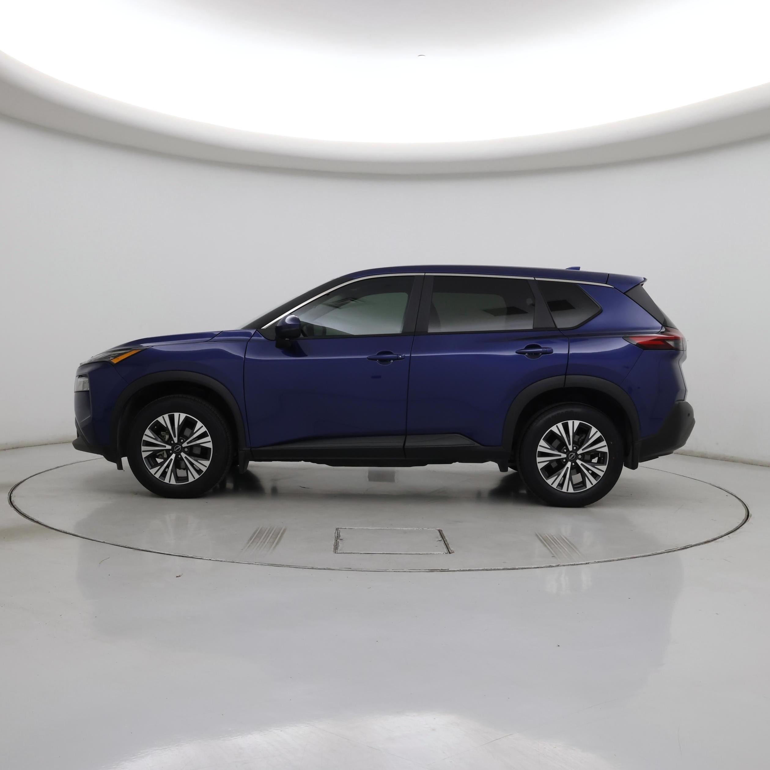 Thumbnail: 2023 Nissan Rogue - 3