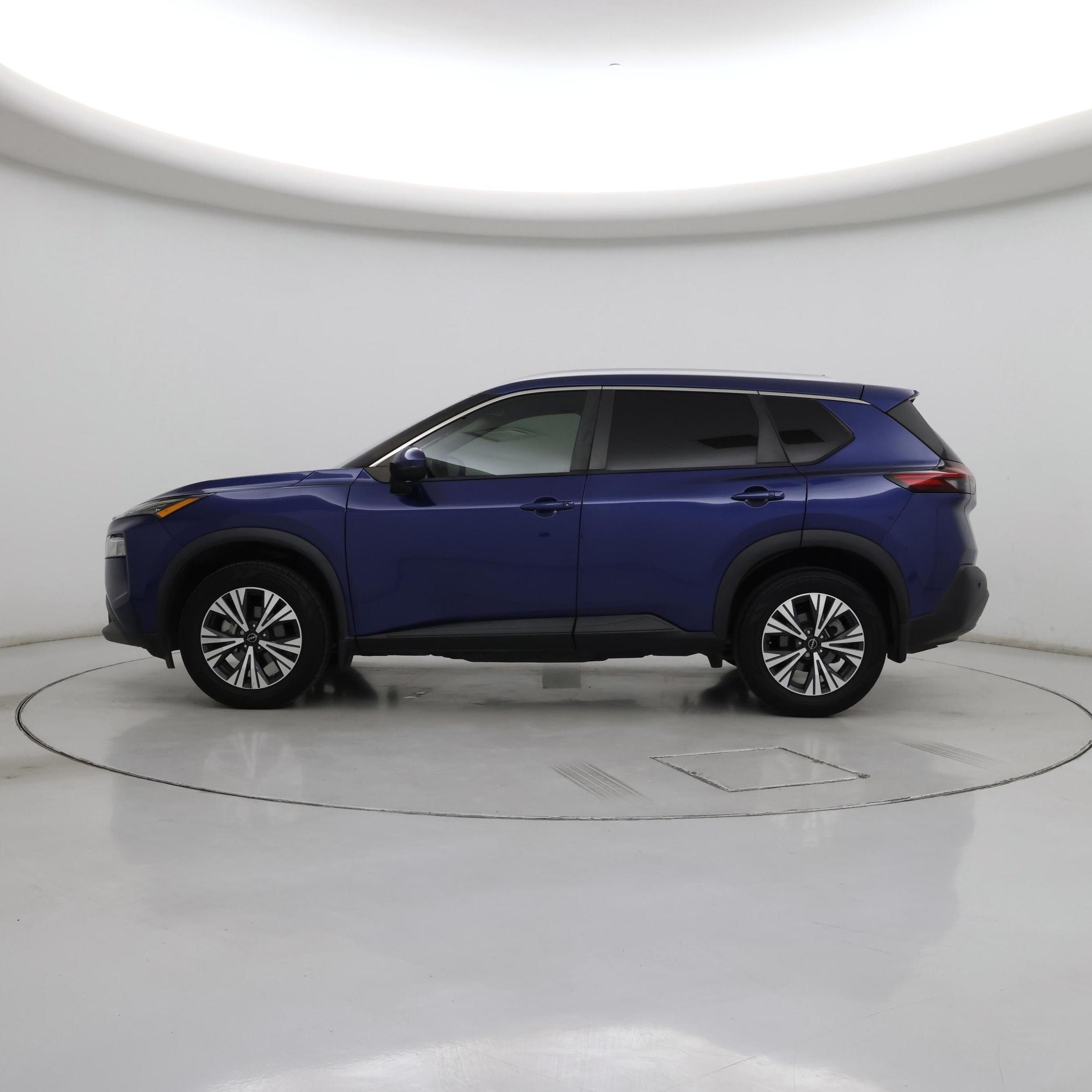 Thumbnail: 2022 Nissan Rogue - 3