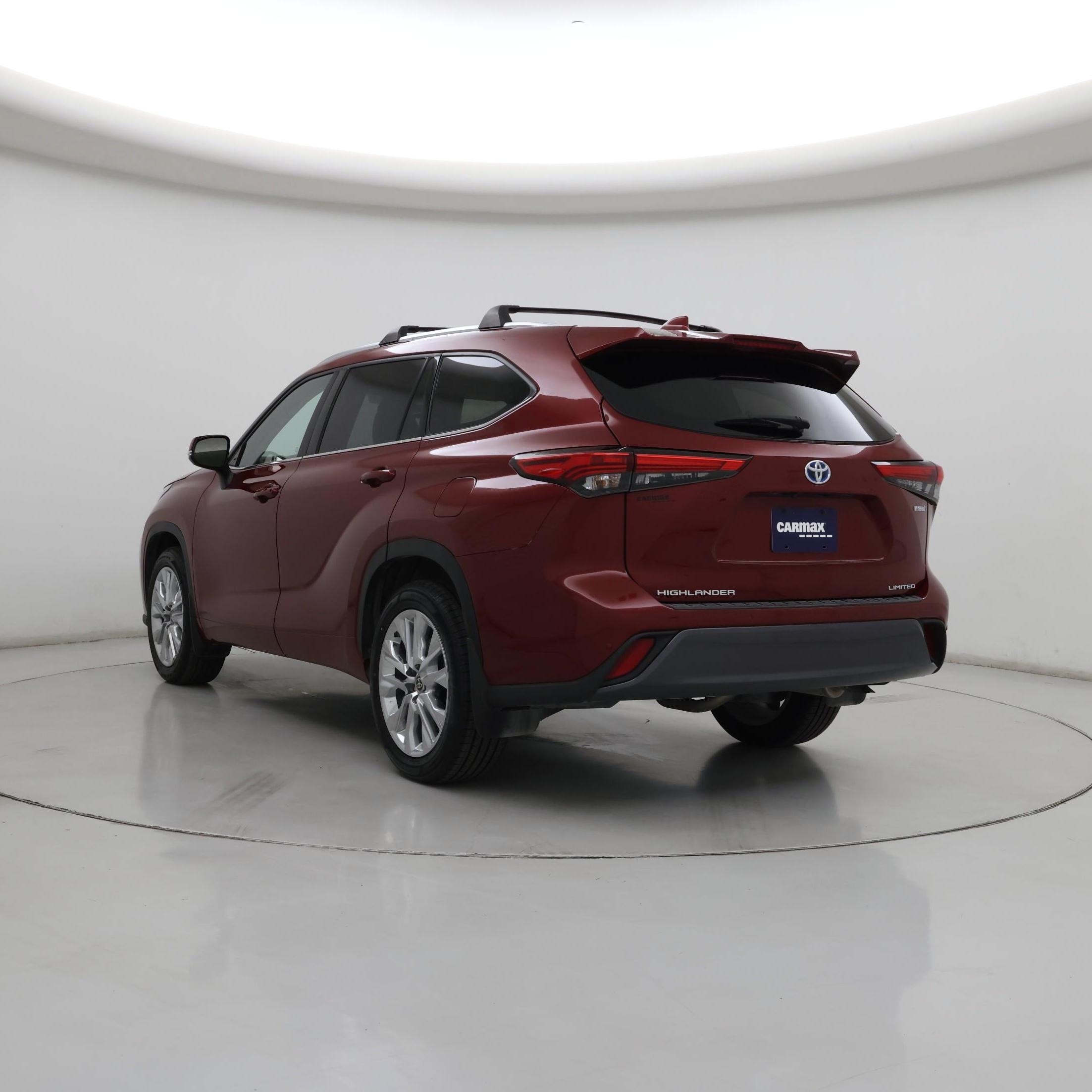 Thumbnail: 2023 Toyota Highlander - 2