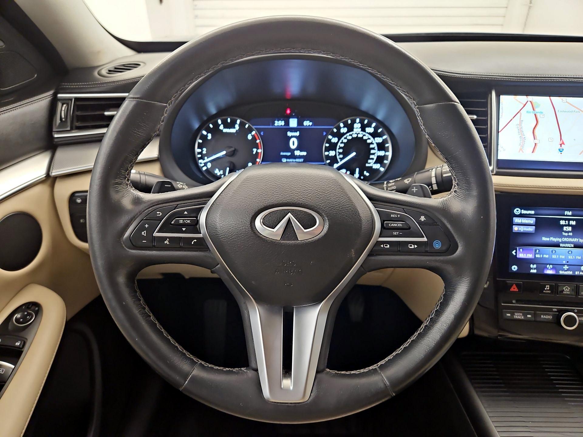 Thumbnail: 2021 INFINITI QX50 - 10