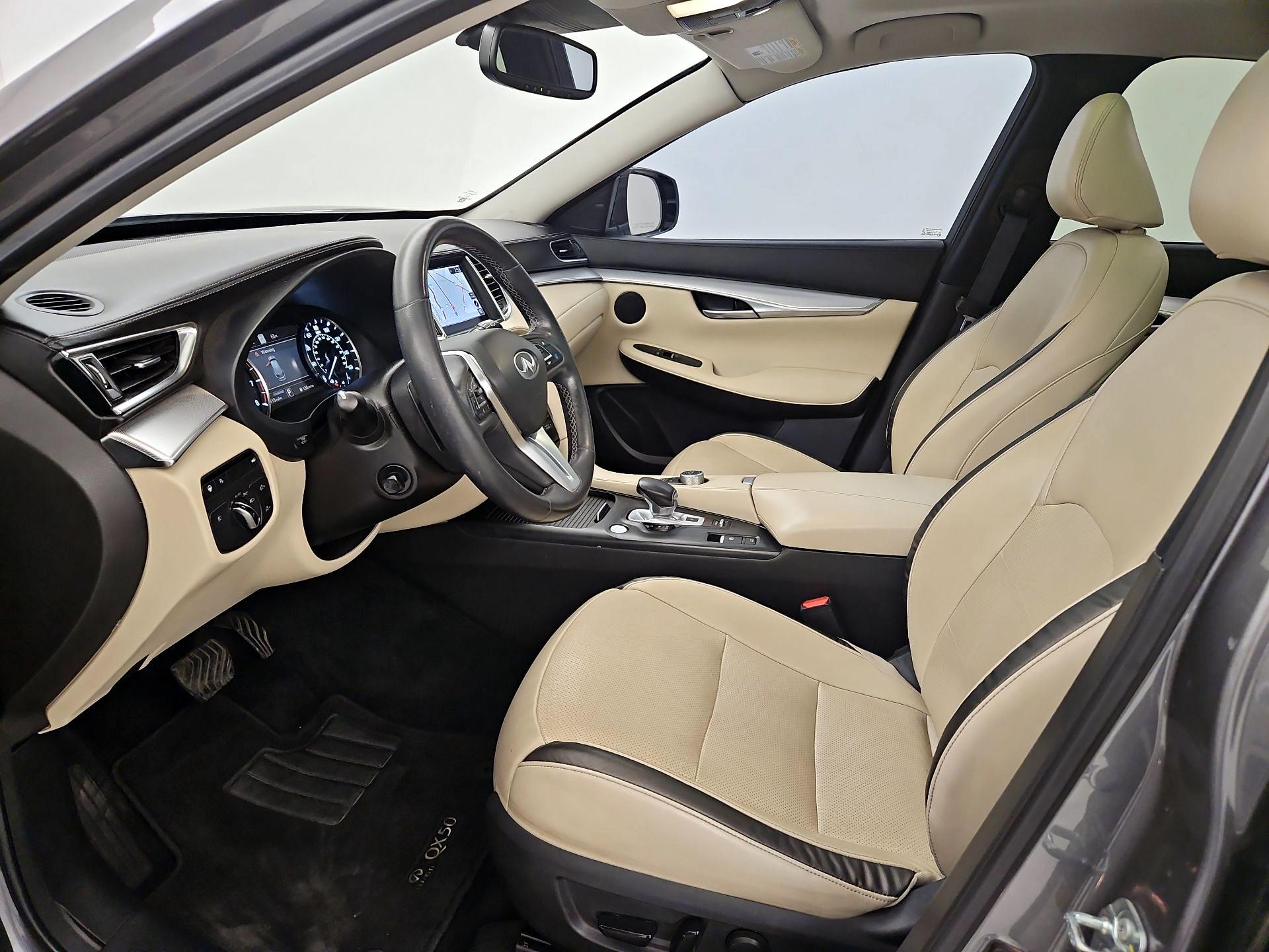 Thumbnail: 2021 INFINITI QX50 - 11