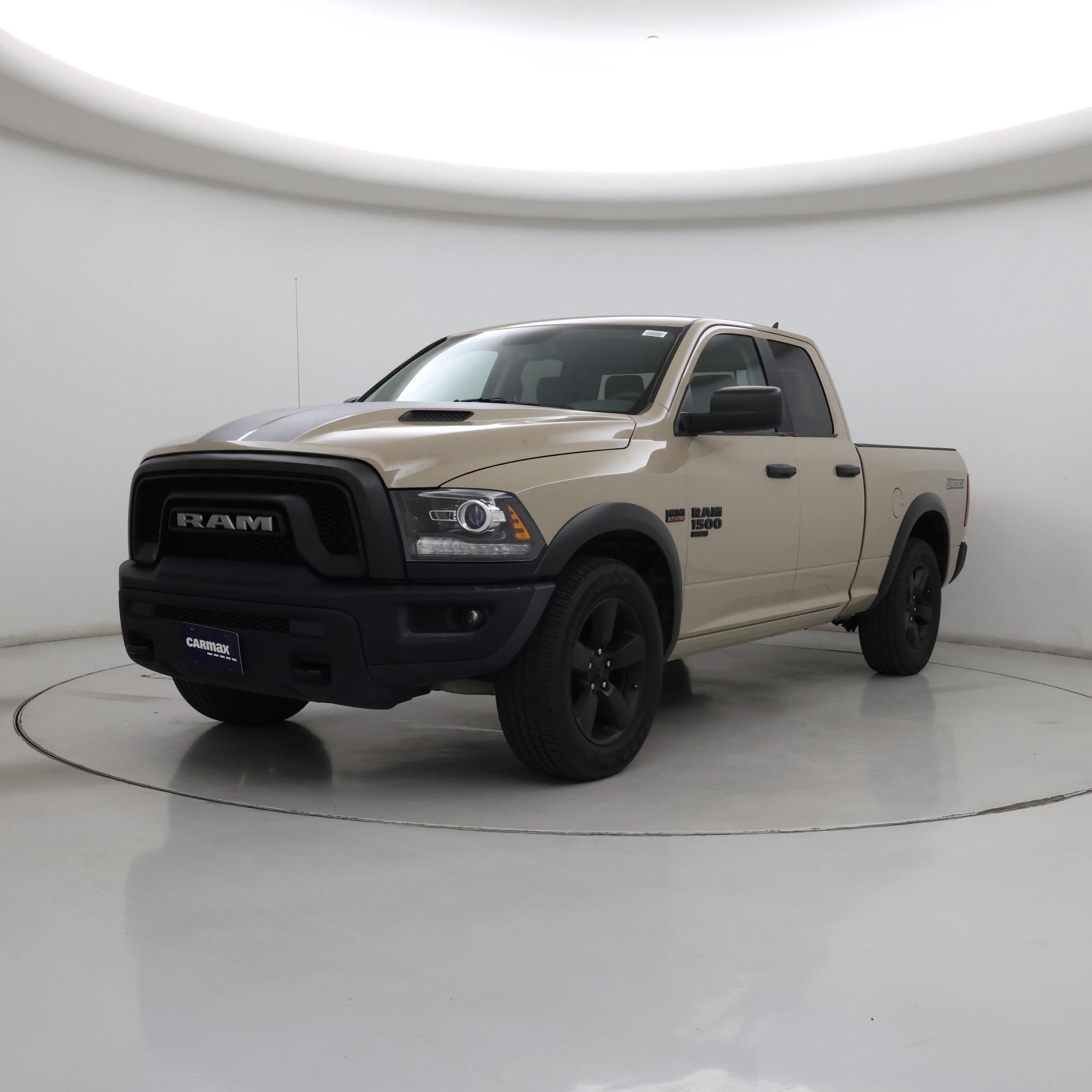 Thumbnail: 2019 RAM 1500 Classic - 4