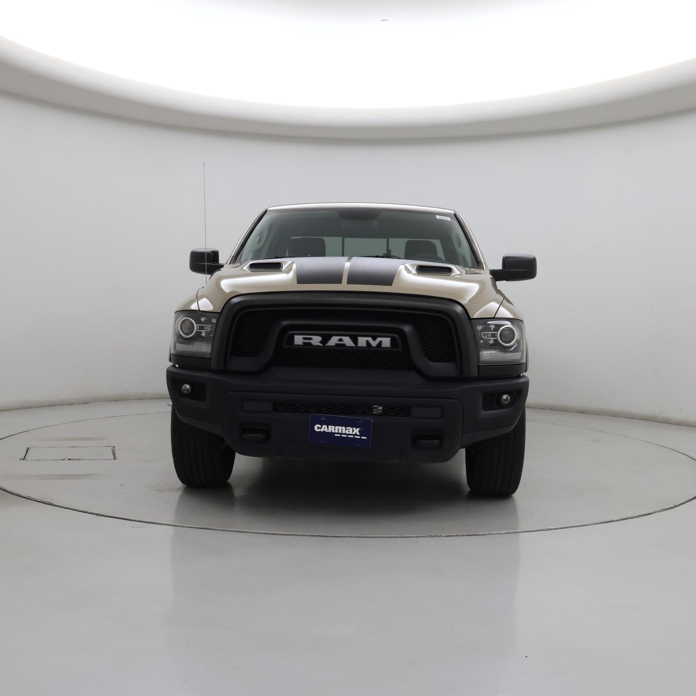 Thumbnail: 2019 RAM 1500 Classic - 5